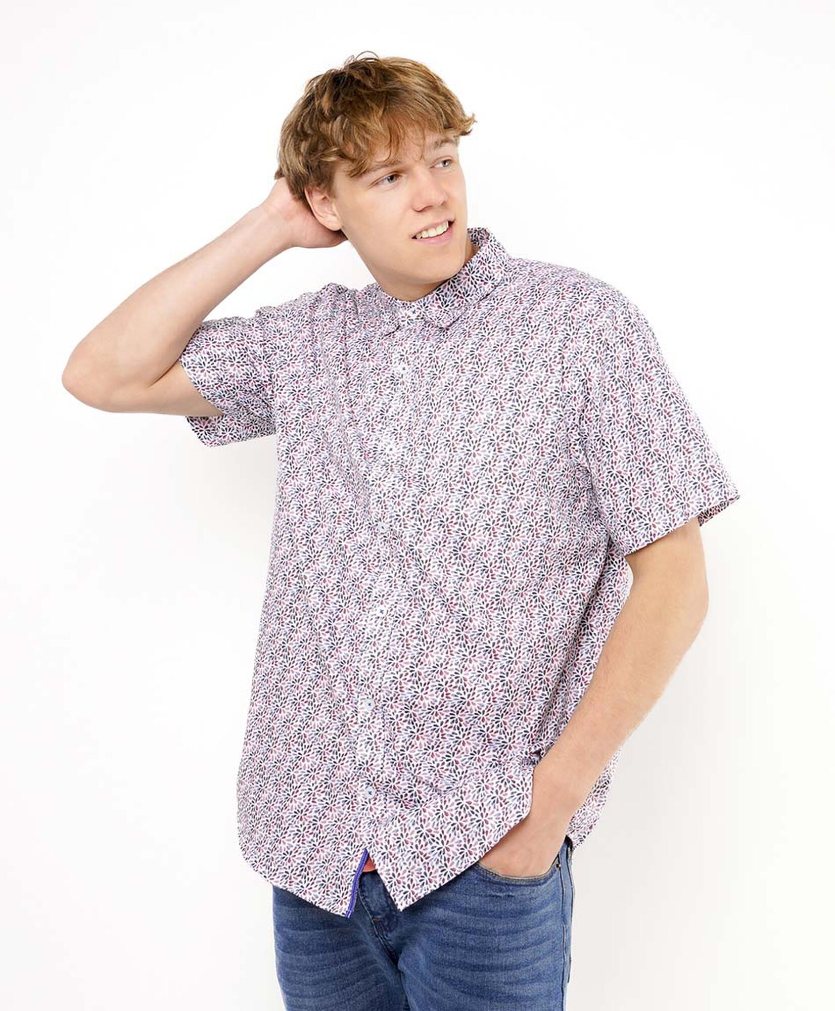 Camisa hombre estampado hojas multicolor Camisa hombre estampado hojas multicolor