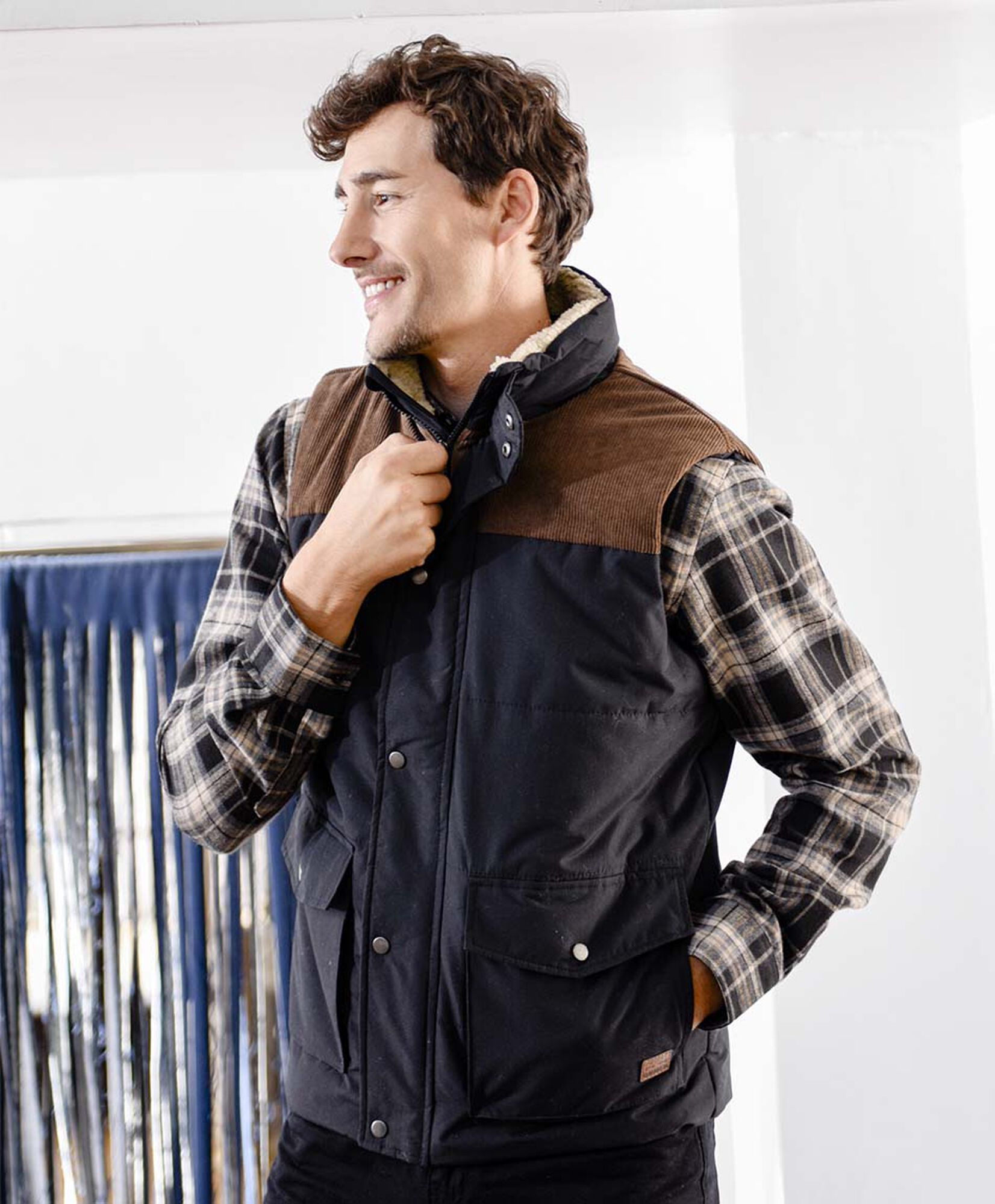 Parka hombre sin mangas mix Parka hombre sin mangas mix