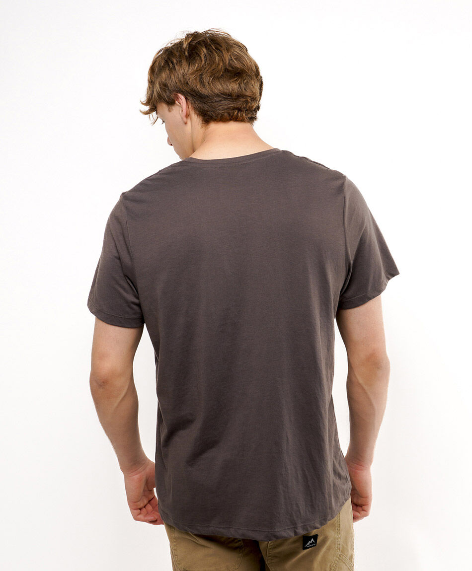 Polera hombre estampada reproductor de cassette