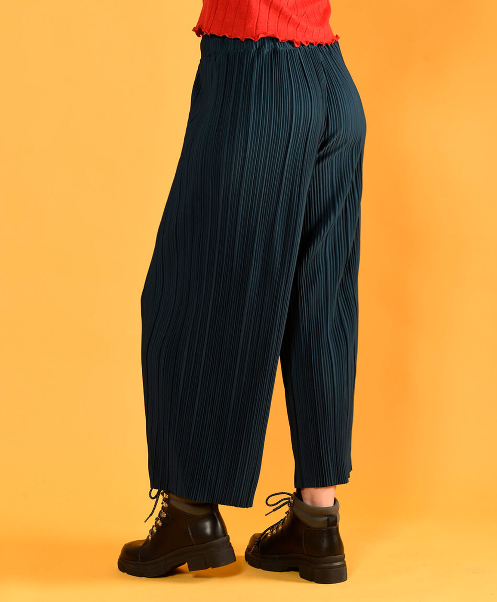Pantalon corrugado Pantalon corrugado