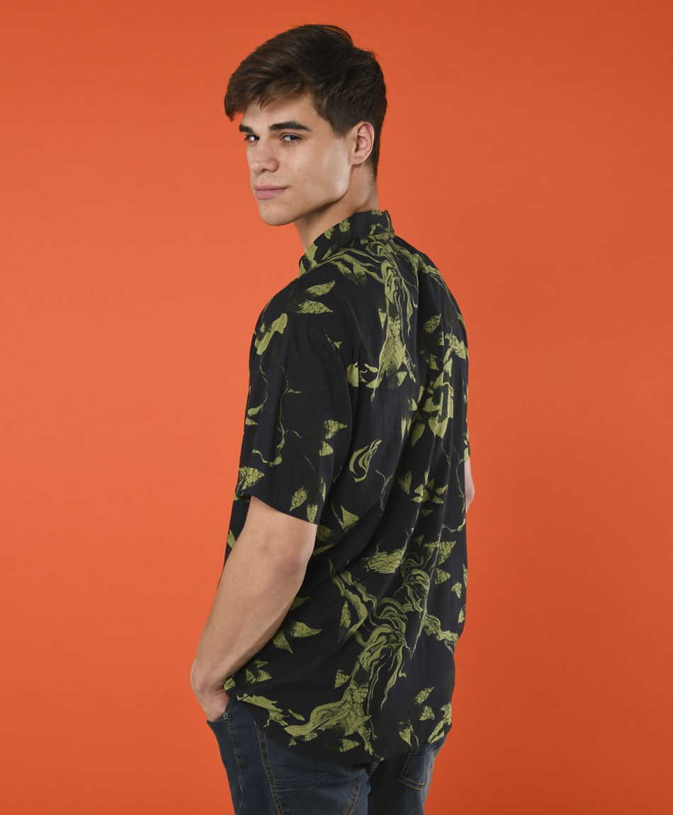 Camisa estampado gr&aacute;fico manga corta