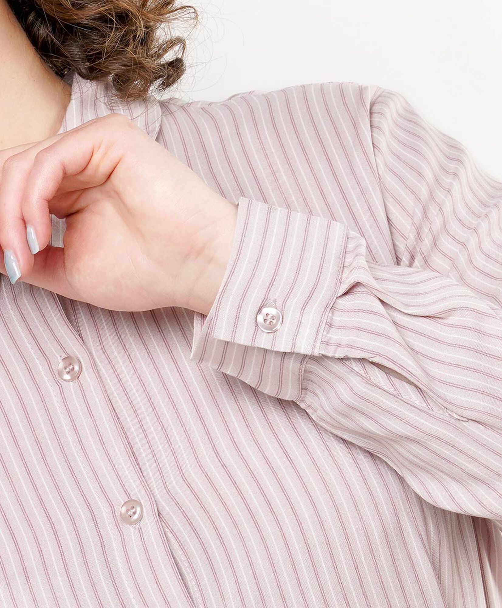 Blusa mujer líneas acinturada Blusa mujer líneas acinturada