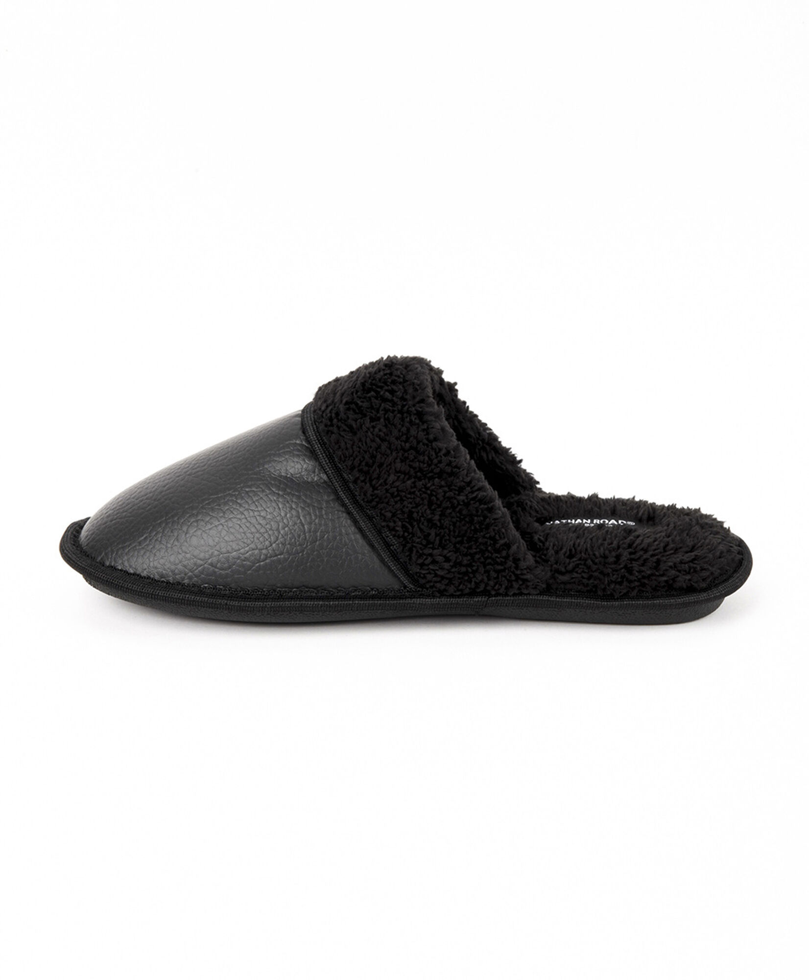 Pantufla hombre cuerina pelitos Pantufla hombre cuerina pelitos