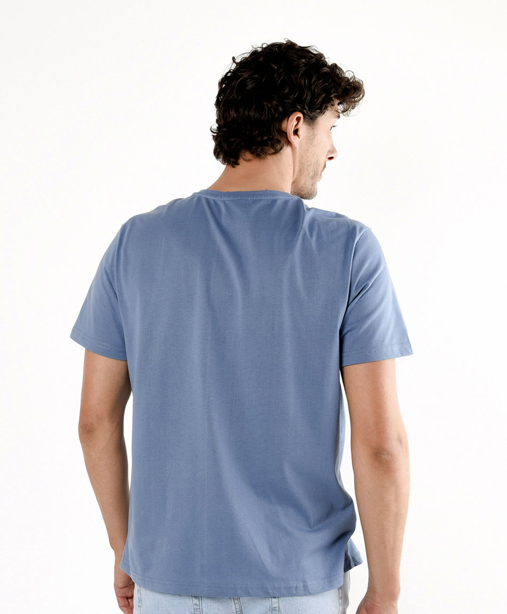 Polera hombre lisa mini logo colores Polera hombre lisa mini logo colores