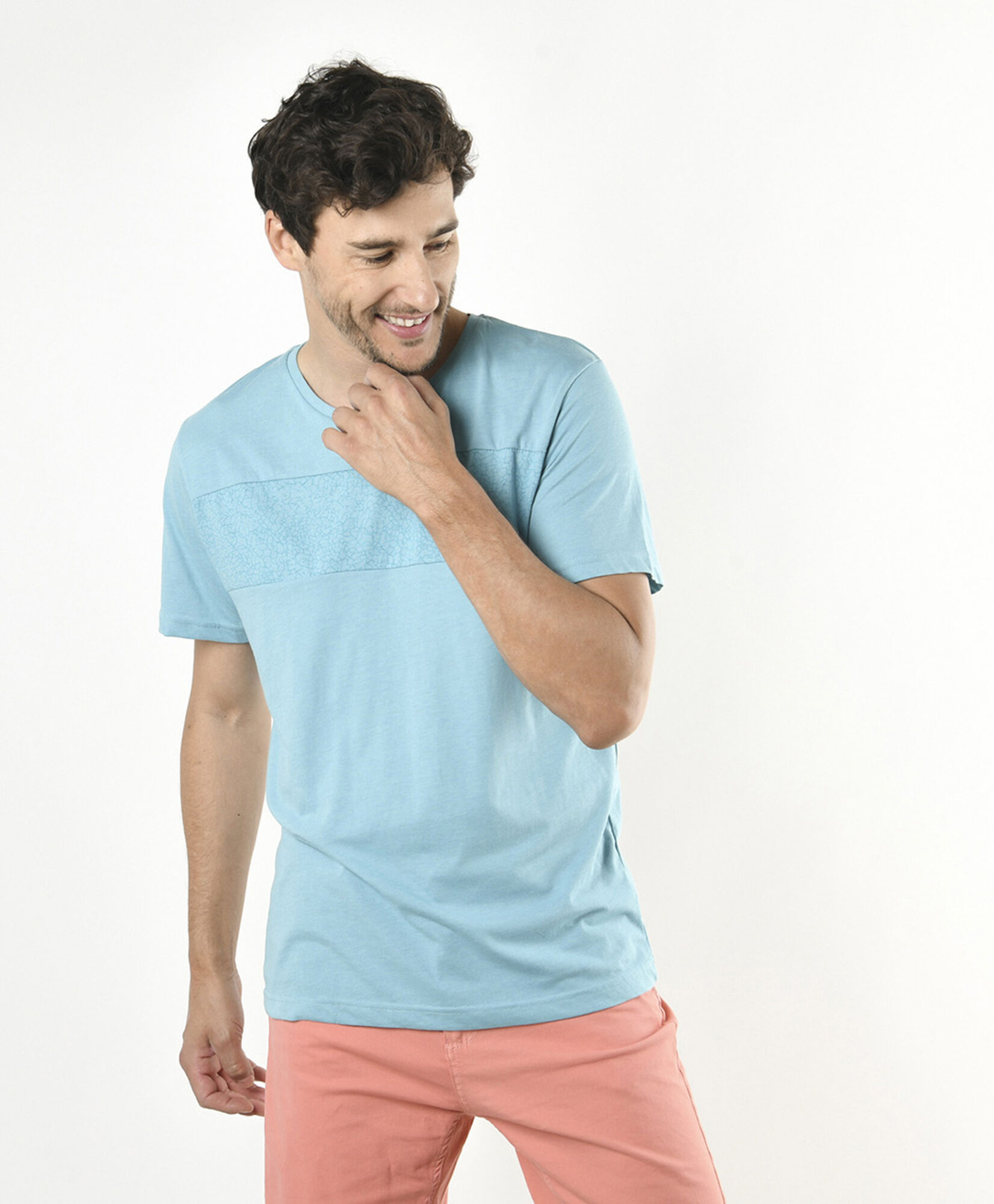 Polera hombre estampado frontal Polera hombre estampado frontal