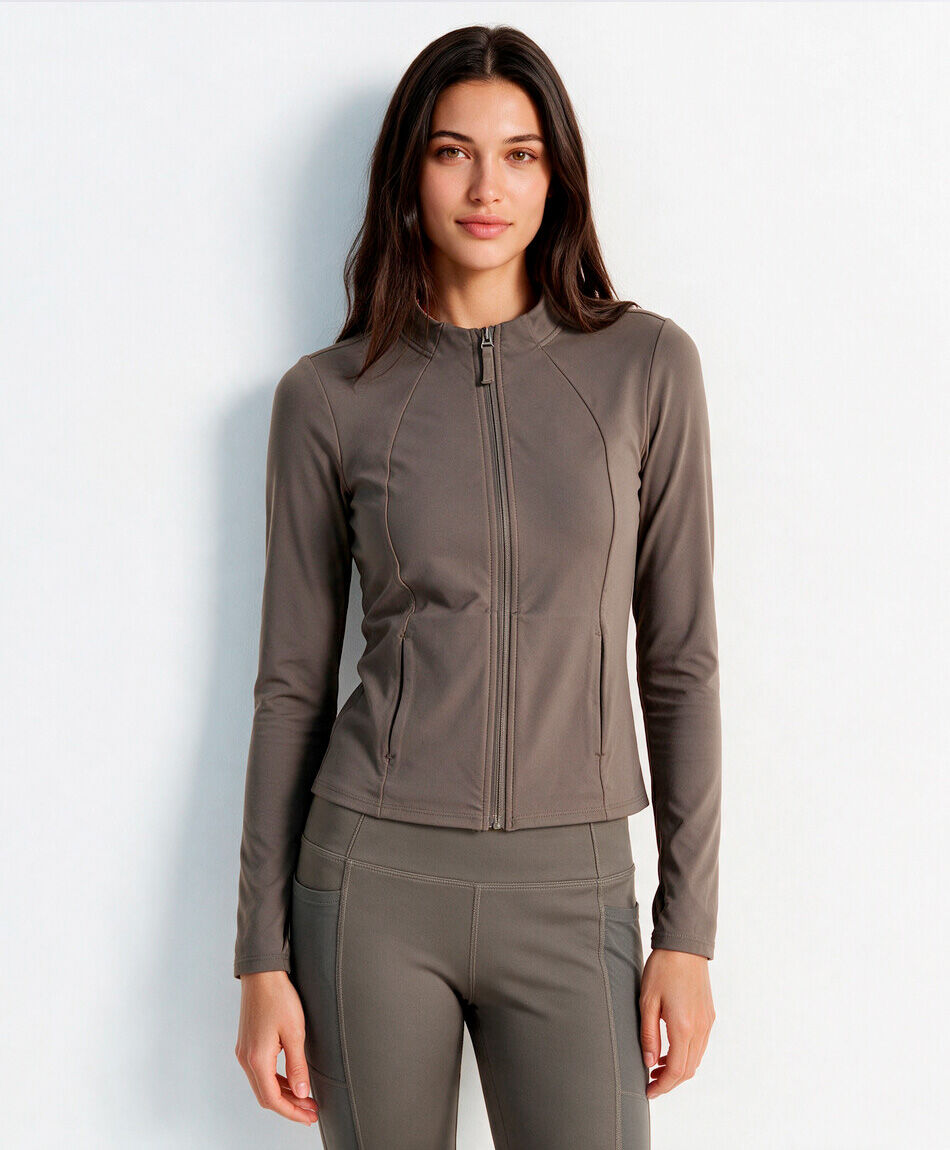 Poler&oacute;n deportivo mujer caf&eacute;