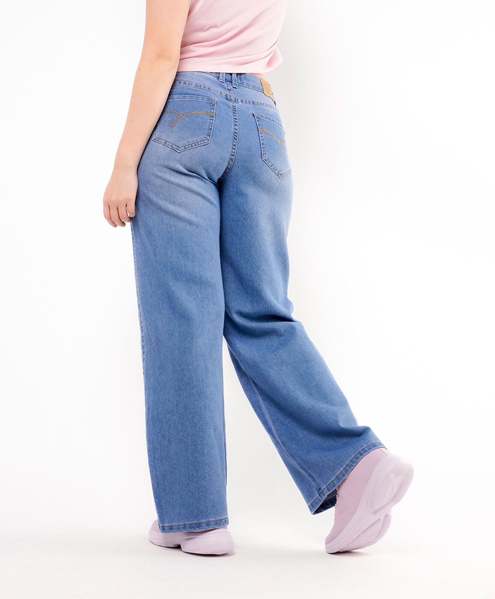 Jeans mujer flores bordadas wide Jeans mujer flores bordadas wide