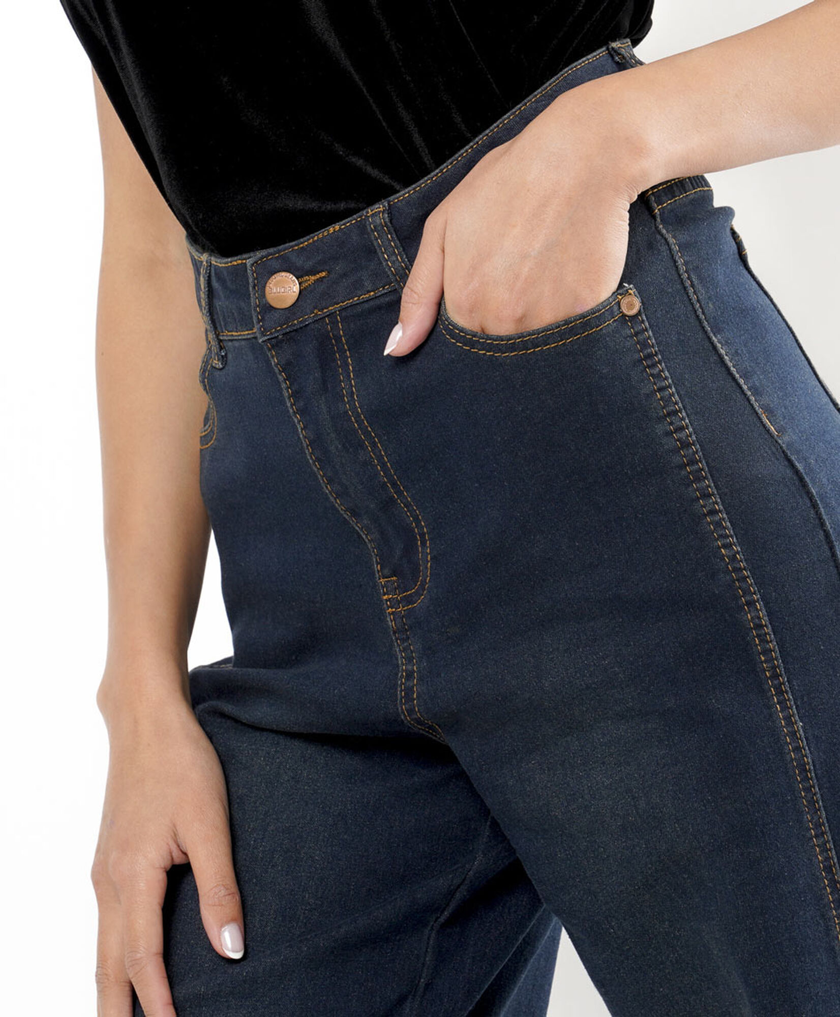 Jeans mujer corte lateral wide Jeans mujer corte lateral wide