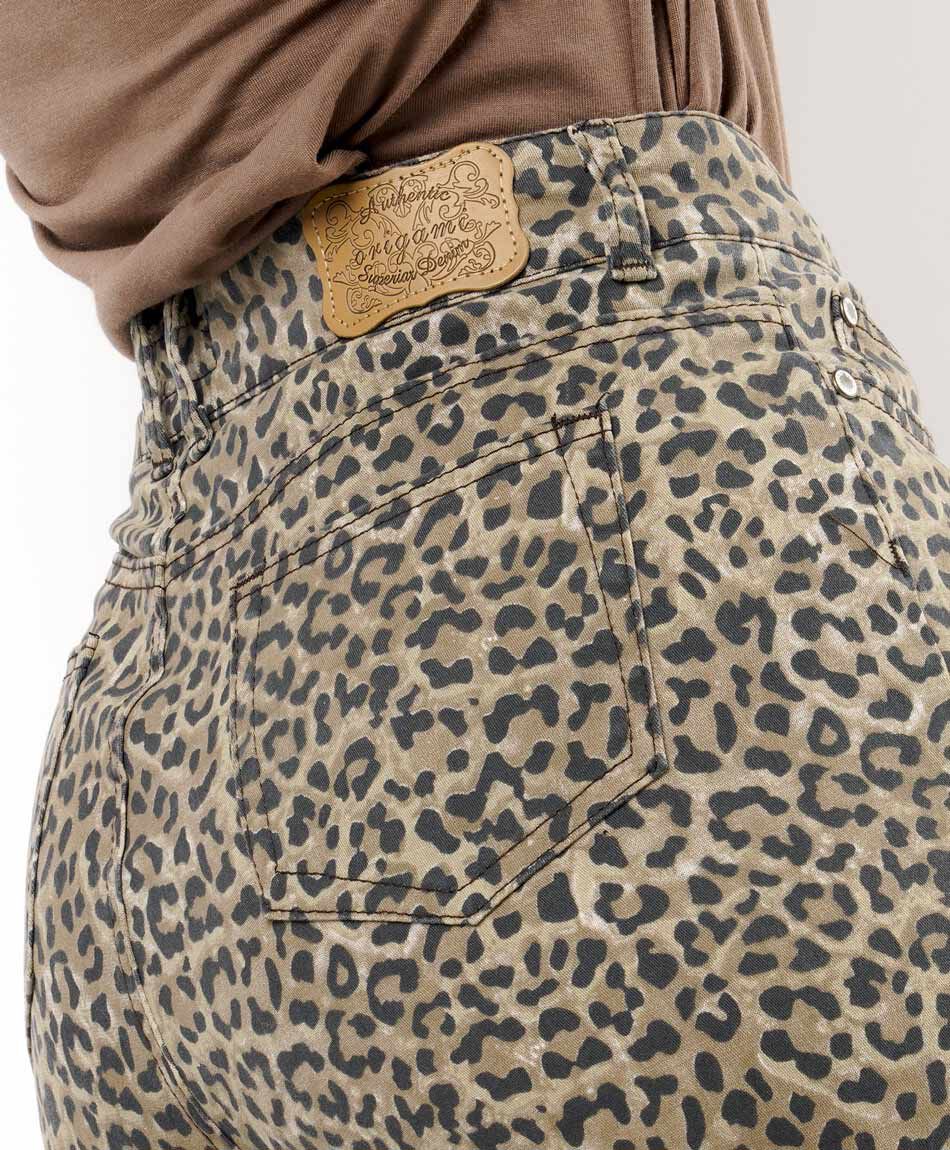 Jeans mujer dise&ntilde;o animal print
