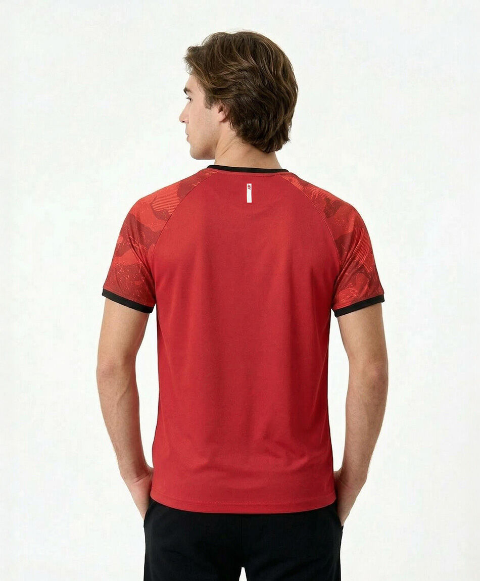 Polera deportiva hombre camuflaje