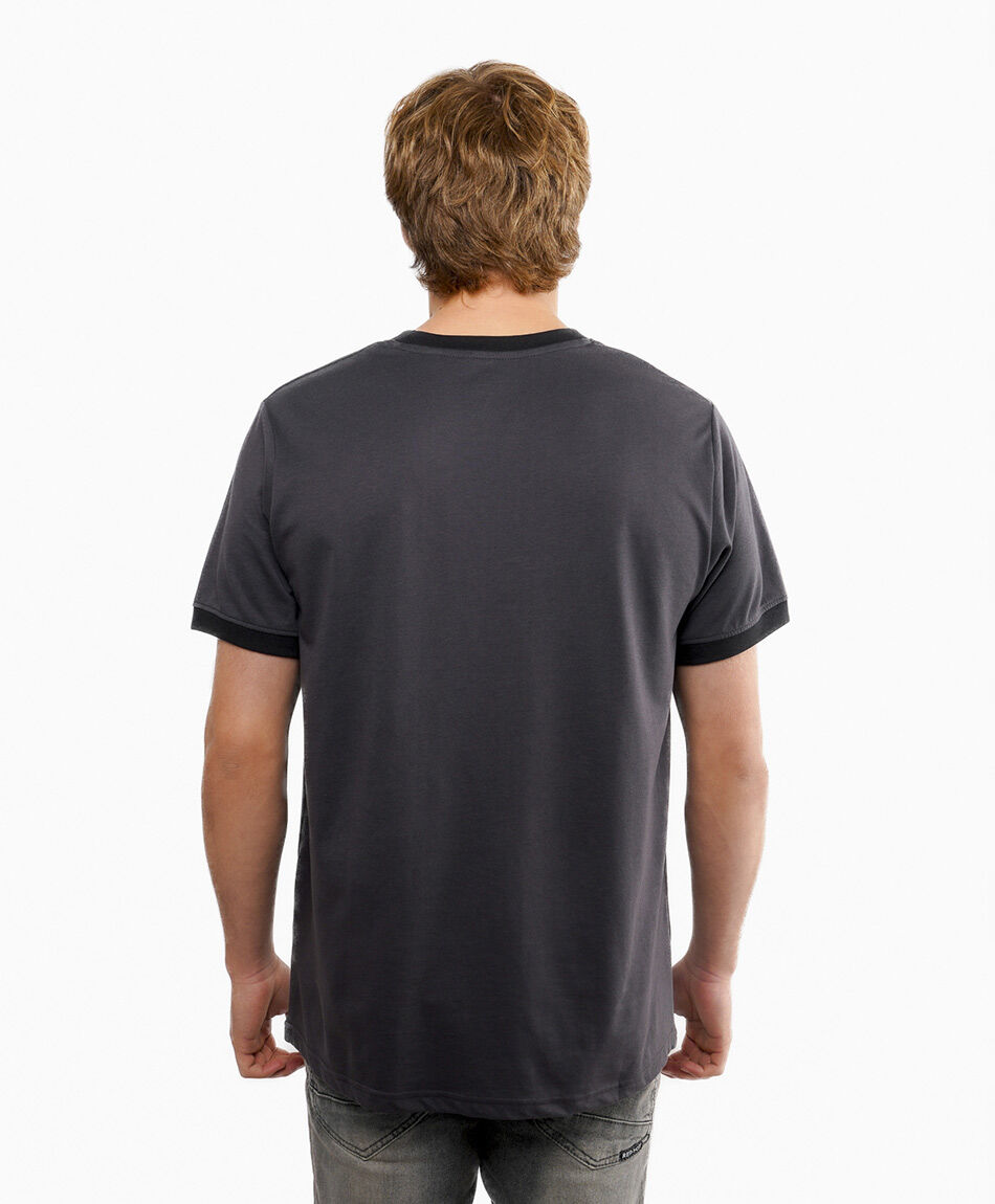 Polera hombre estampado red hot