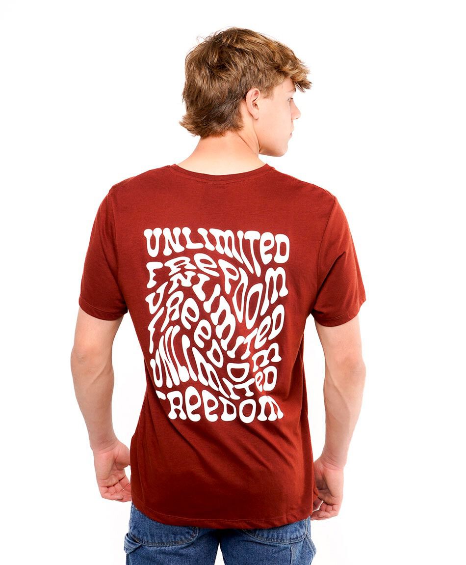 Polera hombre doble estampado freedom