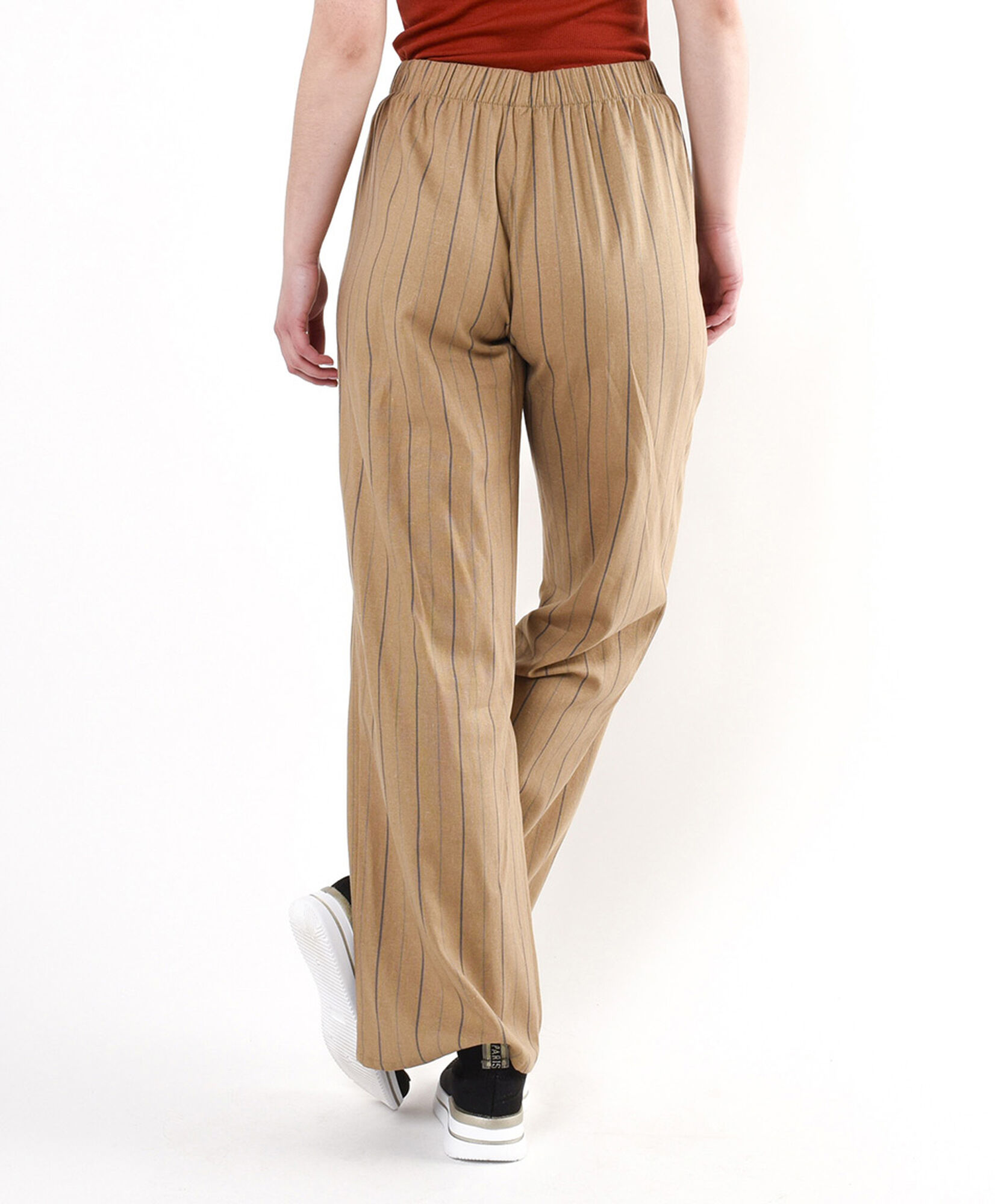 Pantalón mujer líneas Pantalón mujer líneas