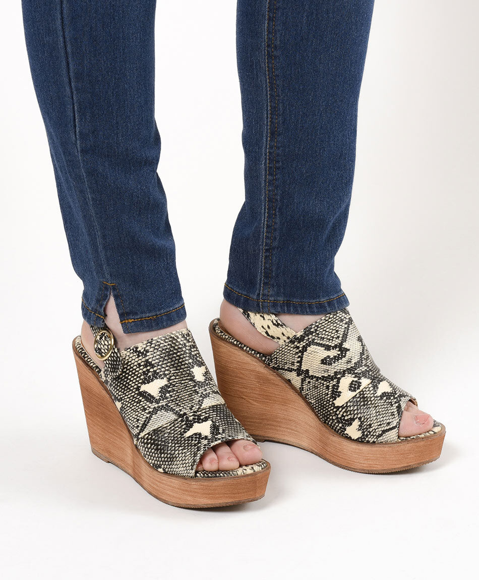 Sandalia mujer animal print