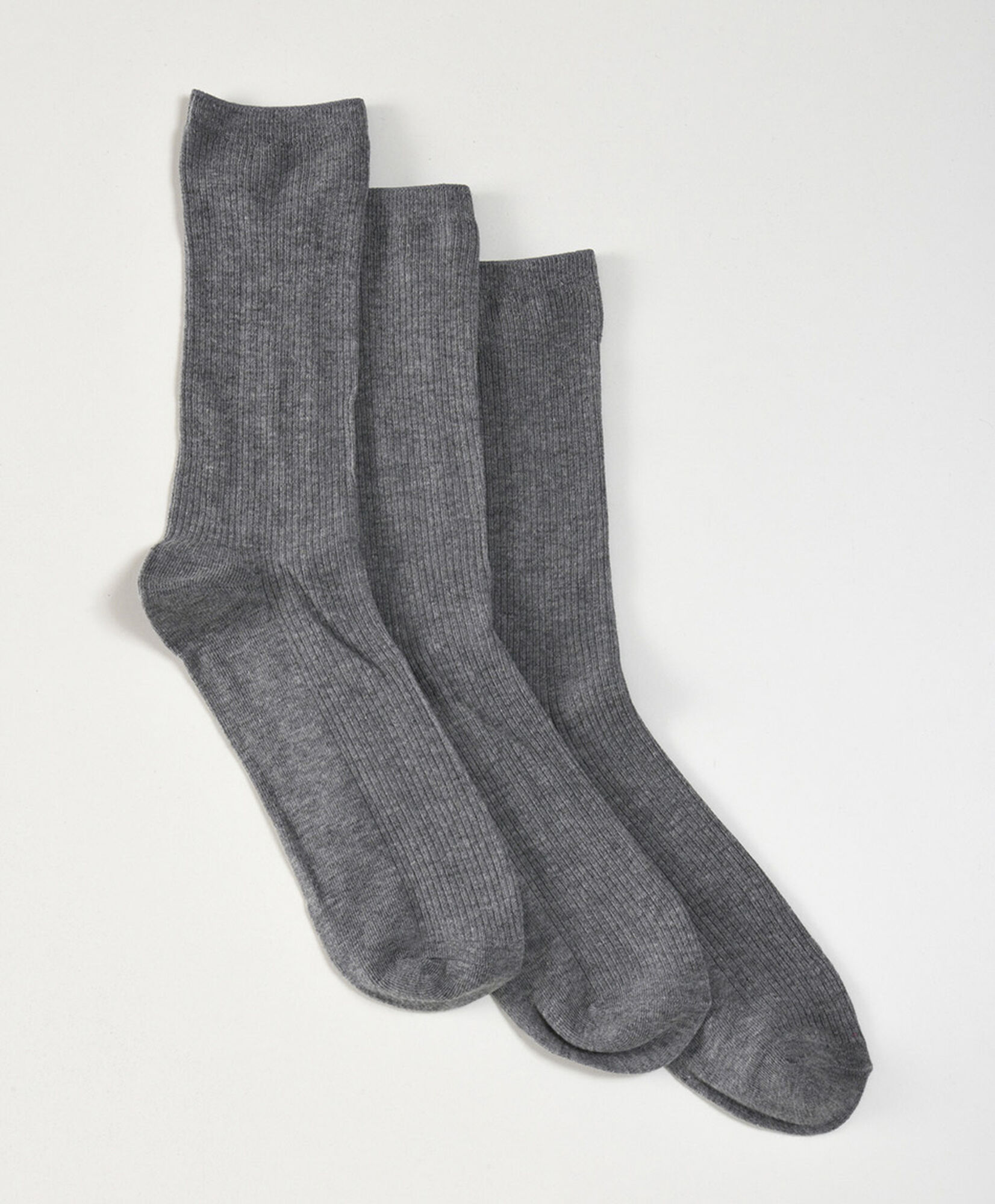 Pack 3 calcetines escolares largos líneas gris Pack 3 calcetines escolares largos líneas gris