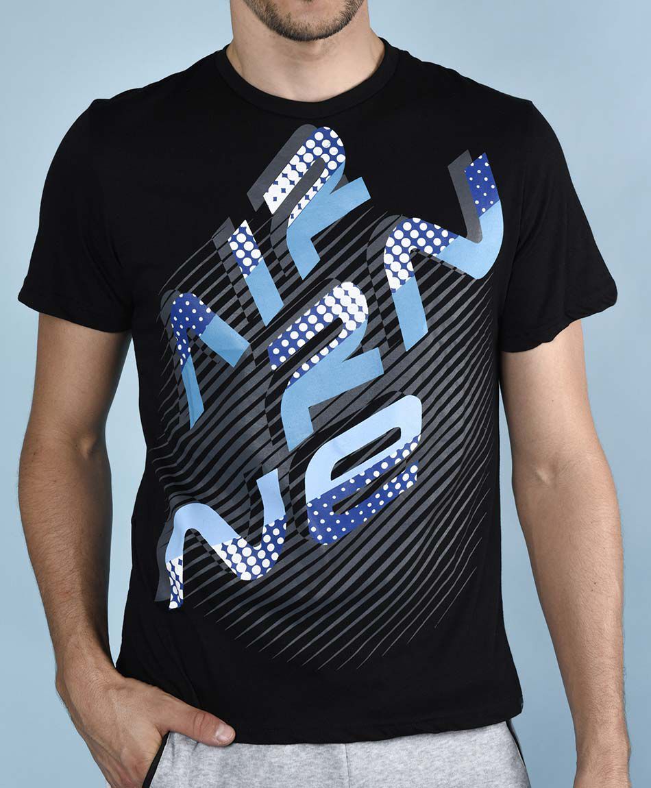 Polera deportiva manga corta cuello redondo