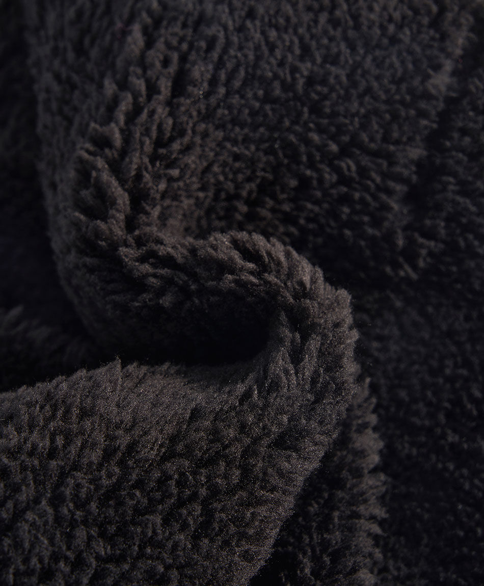 Gorro hombre urbano negro