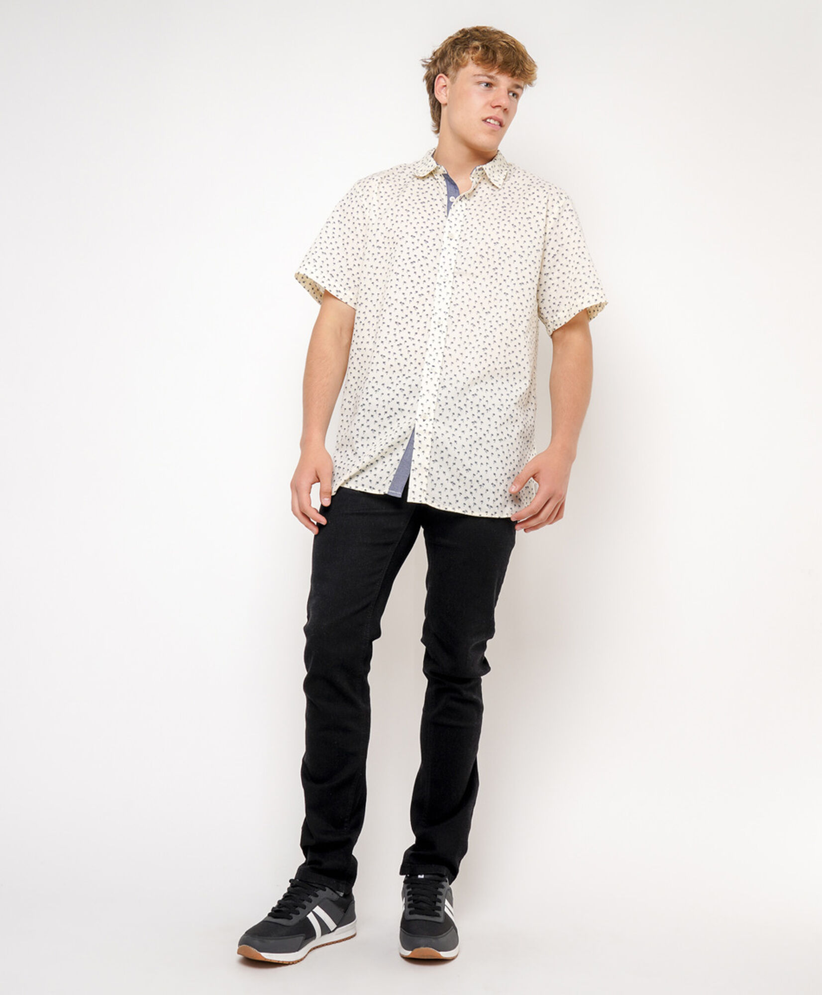 Camisa hombre estilo urbano Camisa hombre estilo urbano