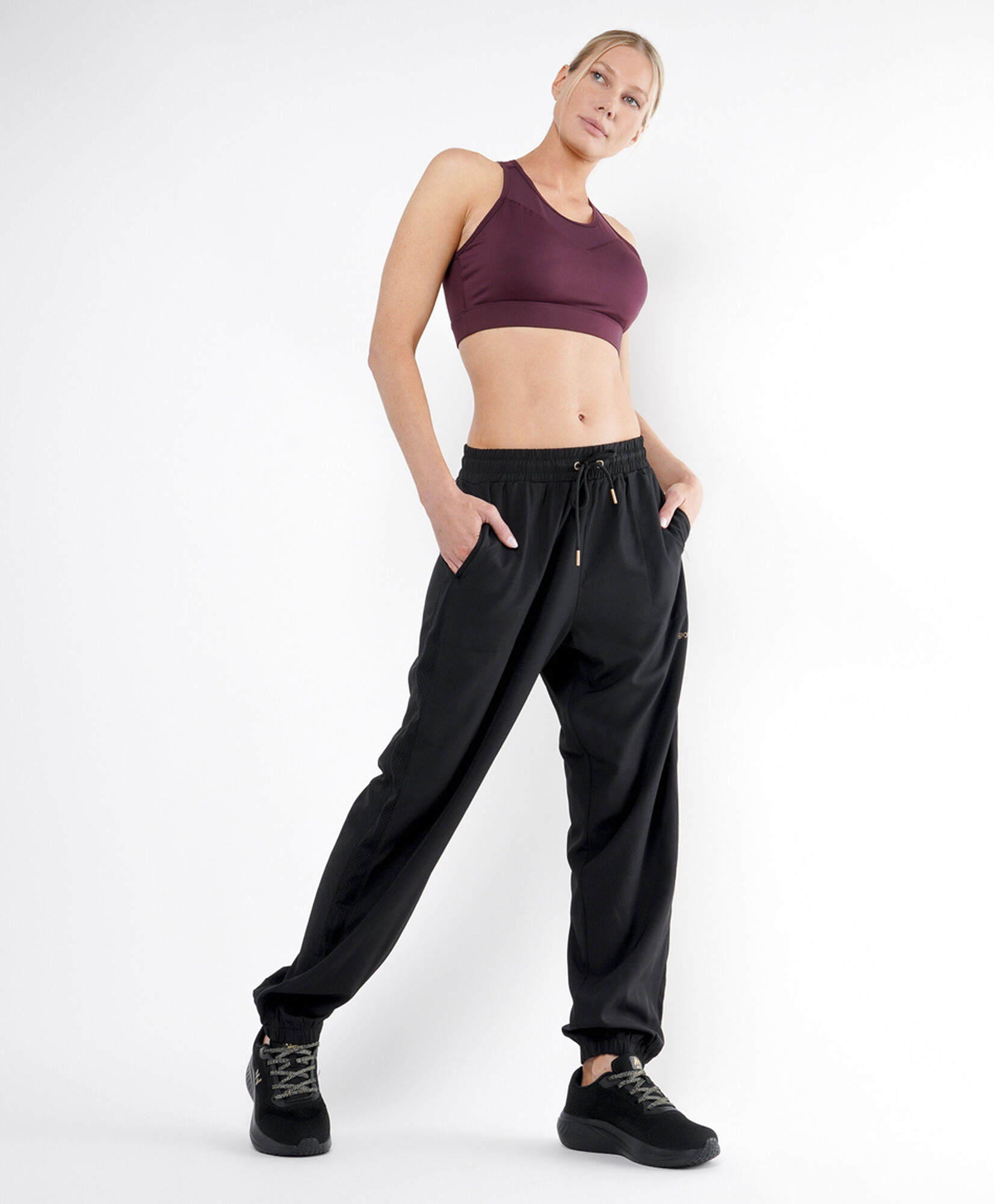 Pantalón deportivo mujer jogger Pantalón deportivo mujer jogger