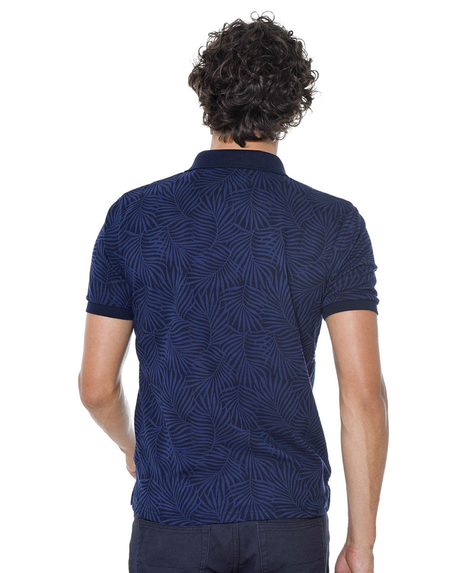 Polera cuello polo estampada
