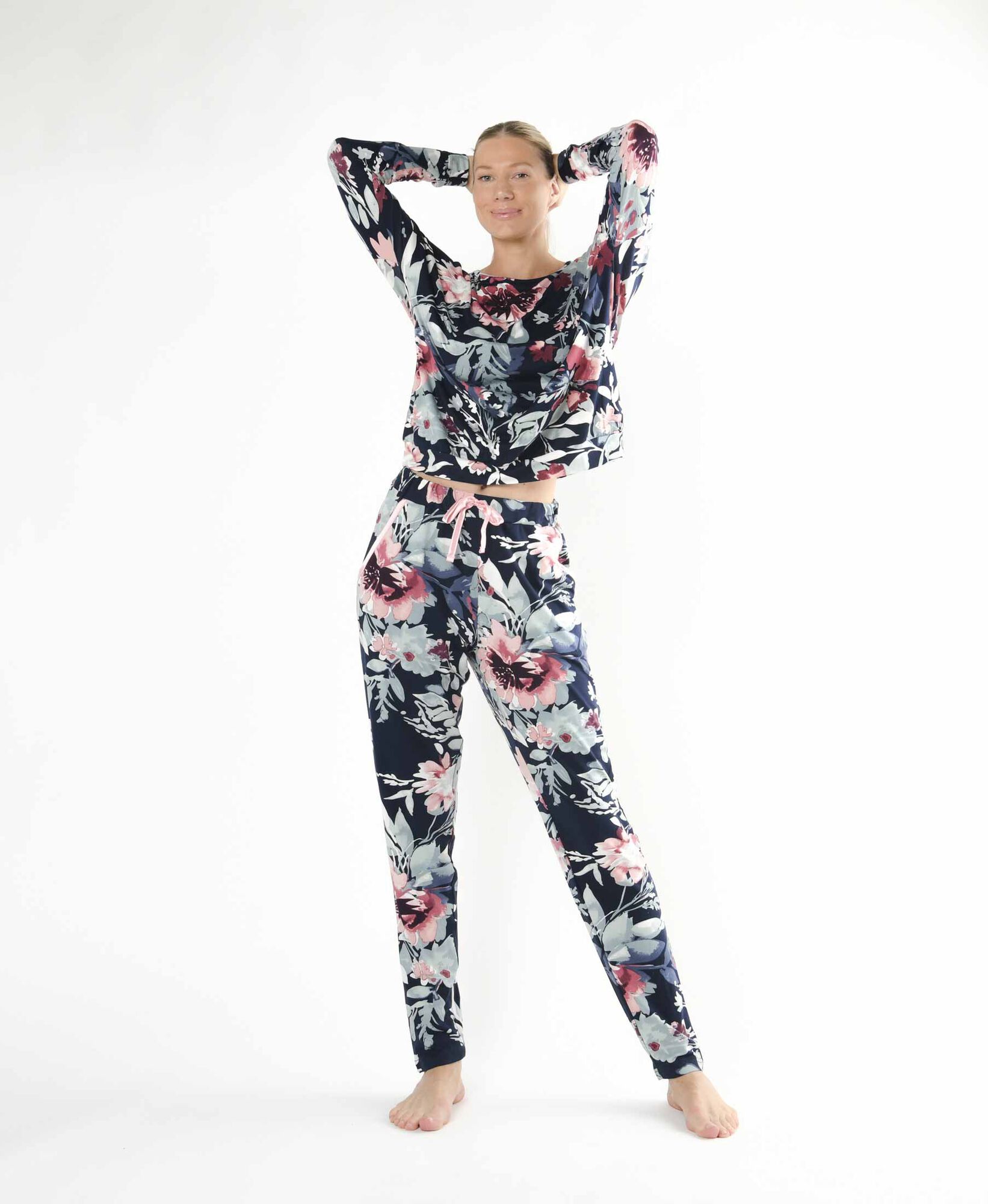 Pijama mujer floreado azul oscuro Pijama mujer floreado azul oscuro
