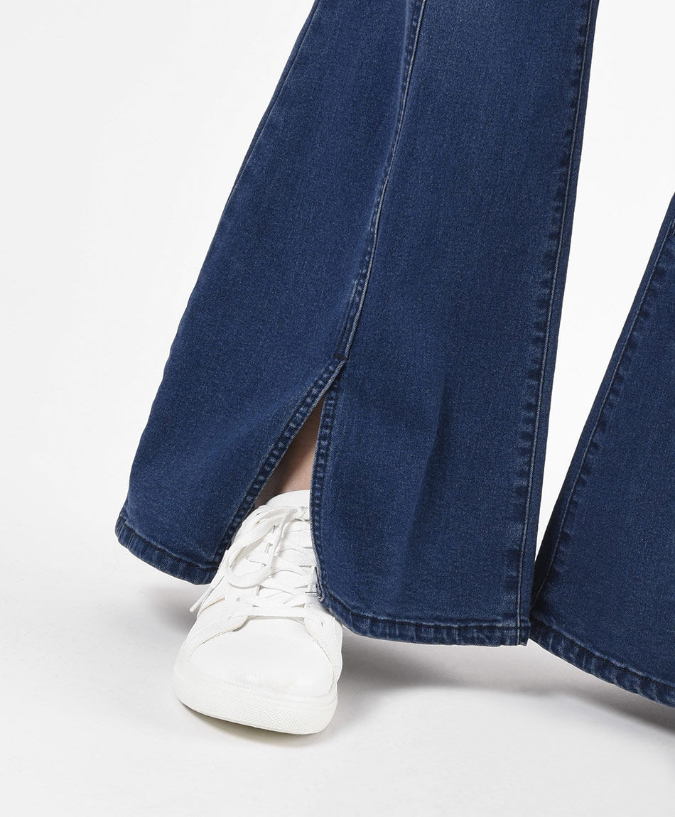 Jeans mujer costuras frontales flare