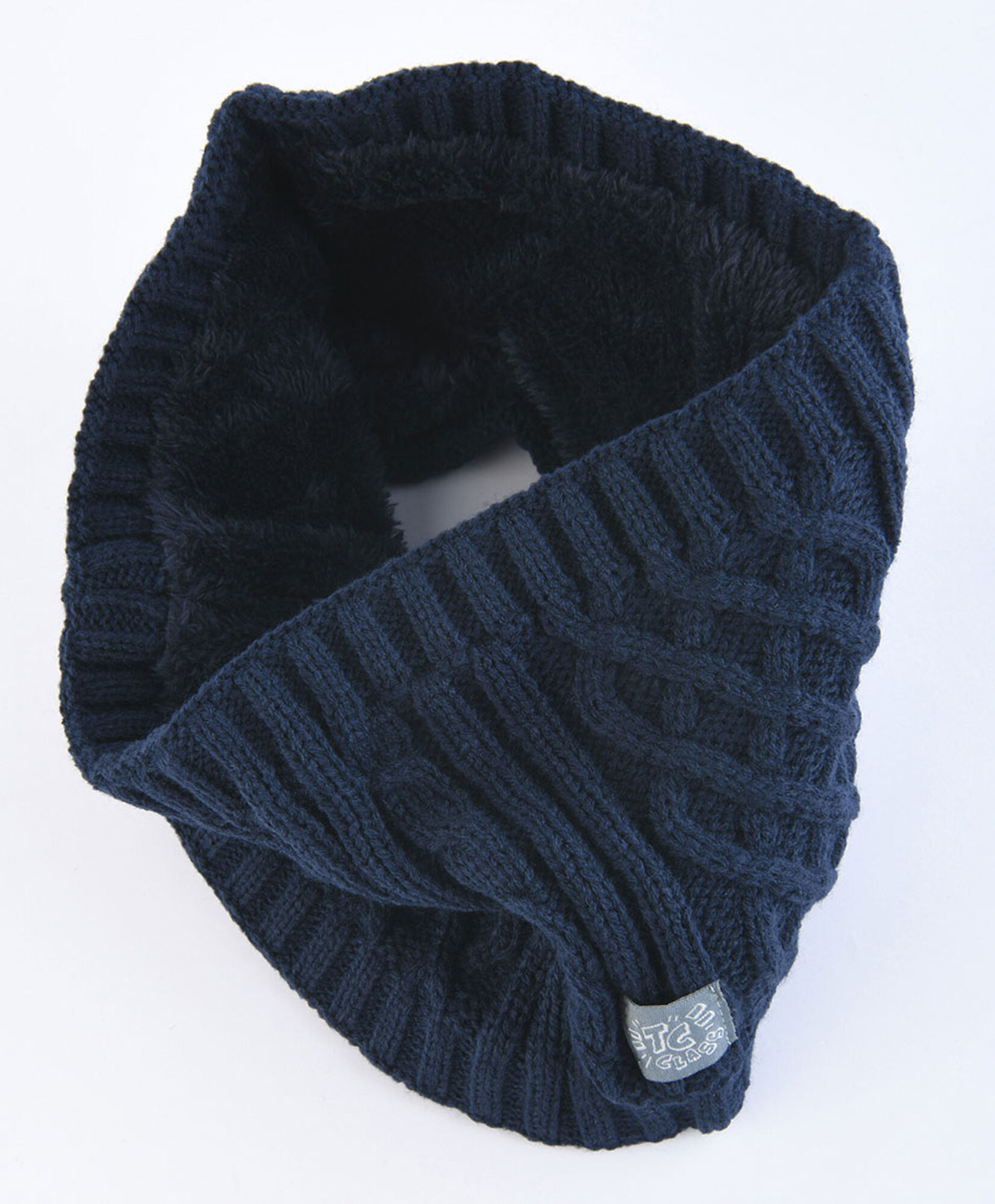 Cuello escolar tejido interior pelitos Cuello escolar tejido interior pelitos
