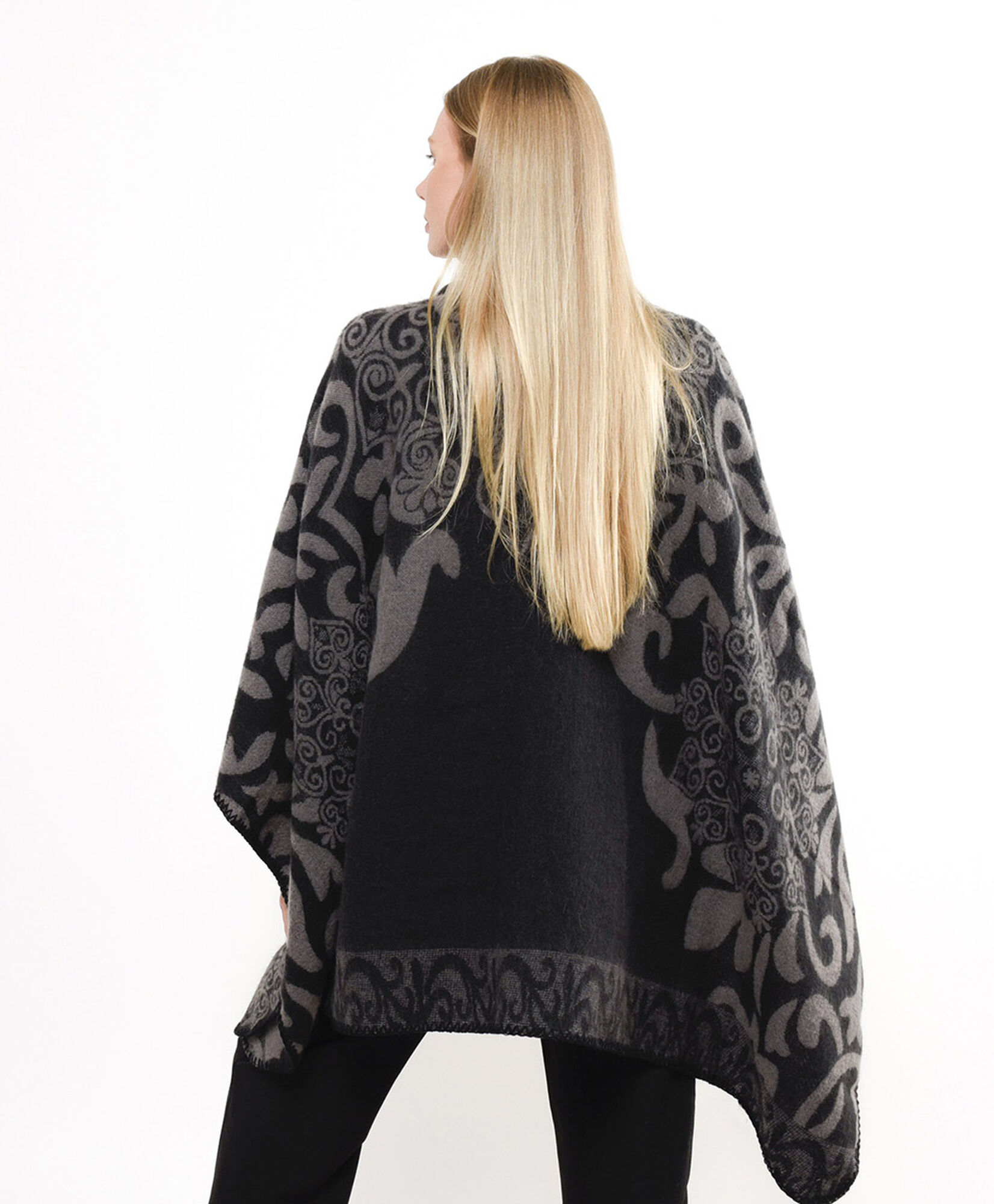 Poncho mujer diseño Poncho mujer diseño