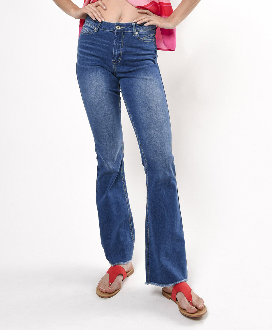 Jeans mujer desflecado flare