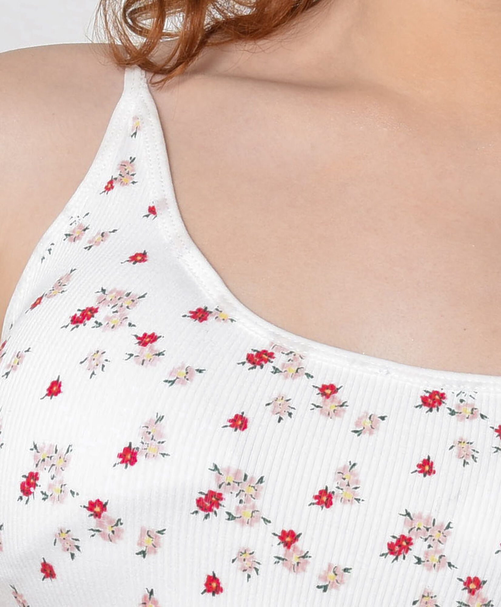 Sostén mujer florcitas acanalado seamless Sostén mujer florcitas acanalado seamless
