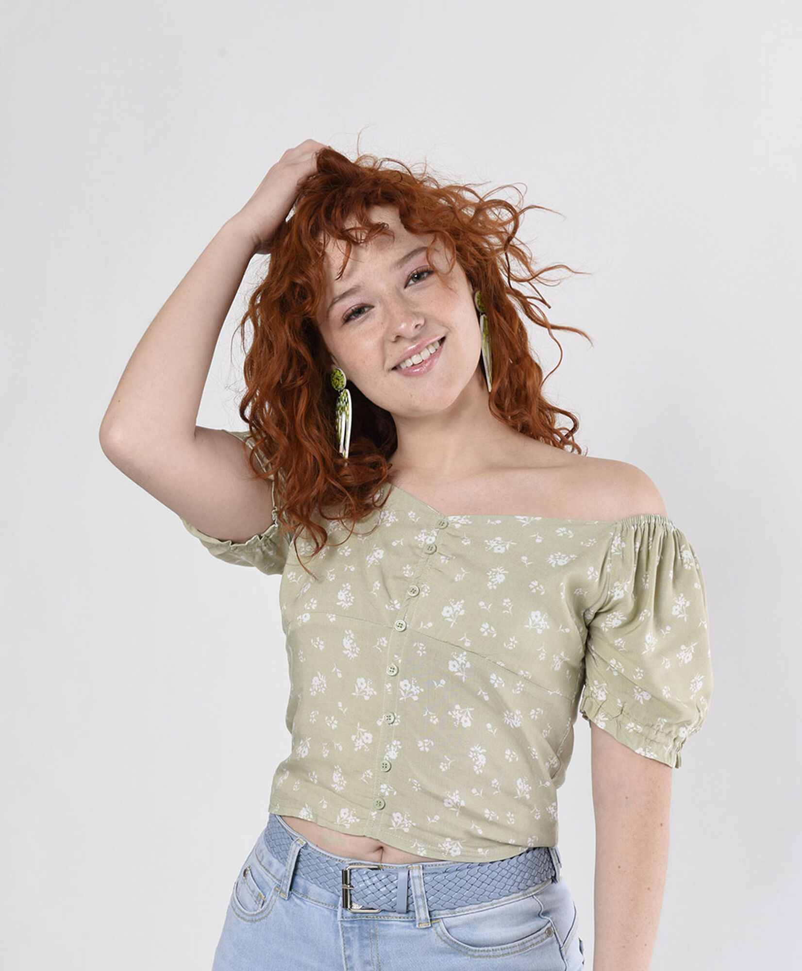 Blusa mujer floral botones crop Blusa mujer floral botones crop