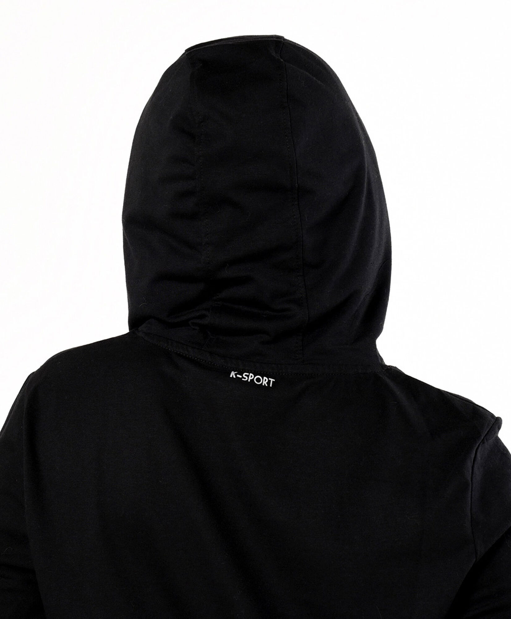 Polera deportiva mujer capucha y mesh Polera deportiva mujer capucha y mesh