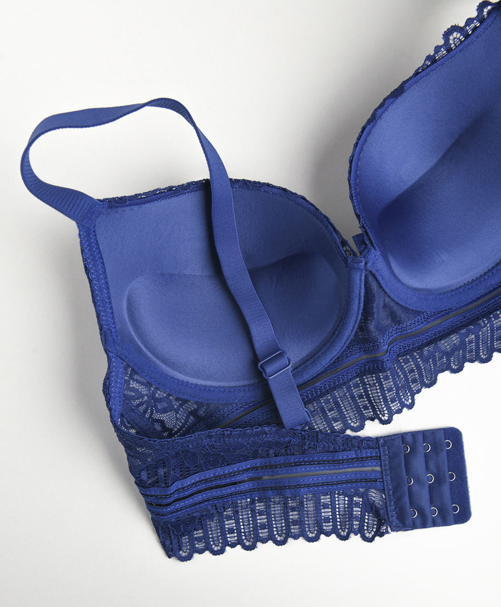 Sostén mujer diseño encajes cinta Sostén mujer diseño encajes cinta