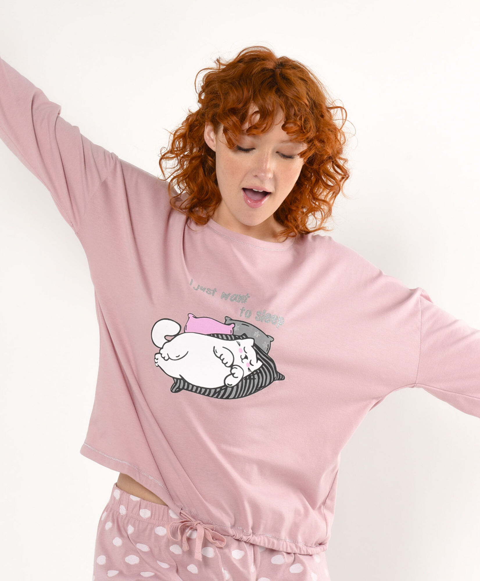 Pijama mujer gatito durmiendo Pijama mujer gatito durmiendo