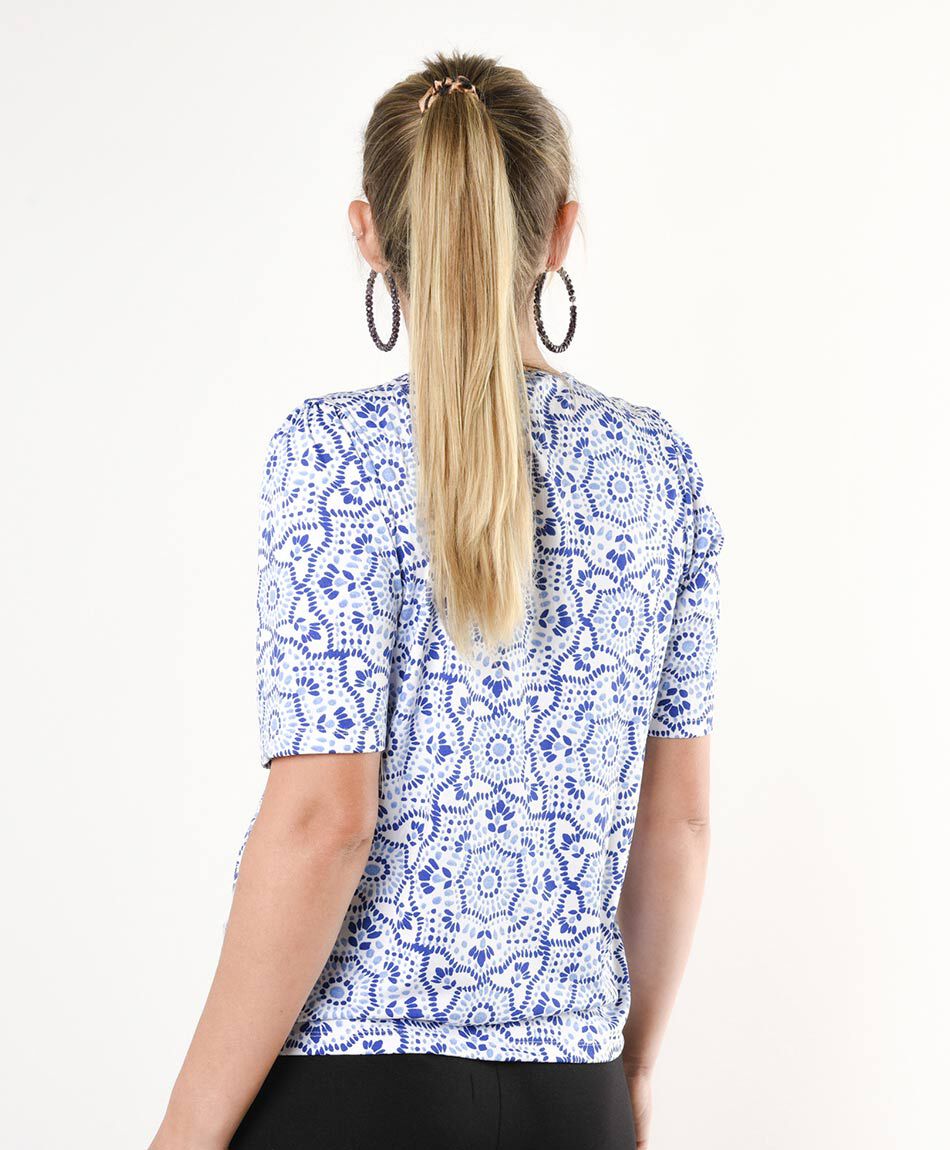 Polera mujer estampada botones