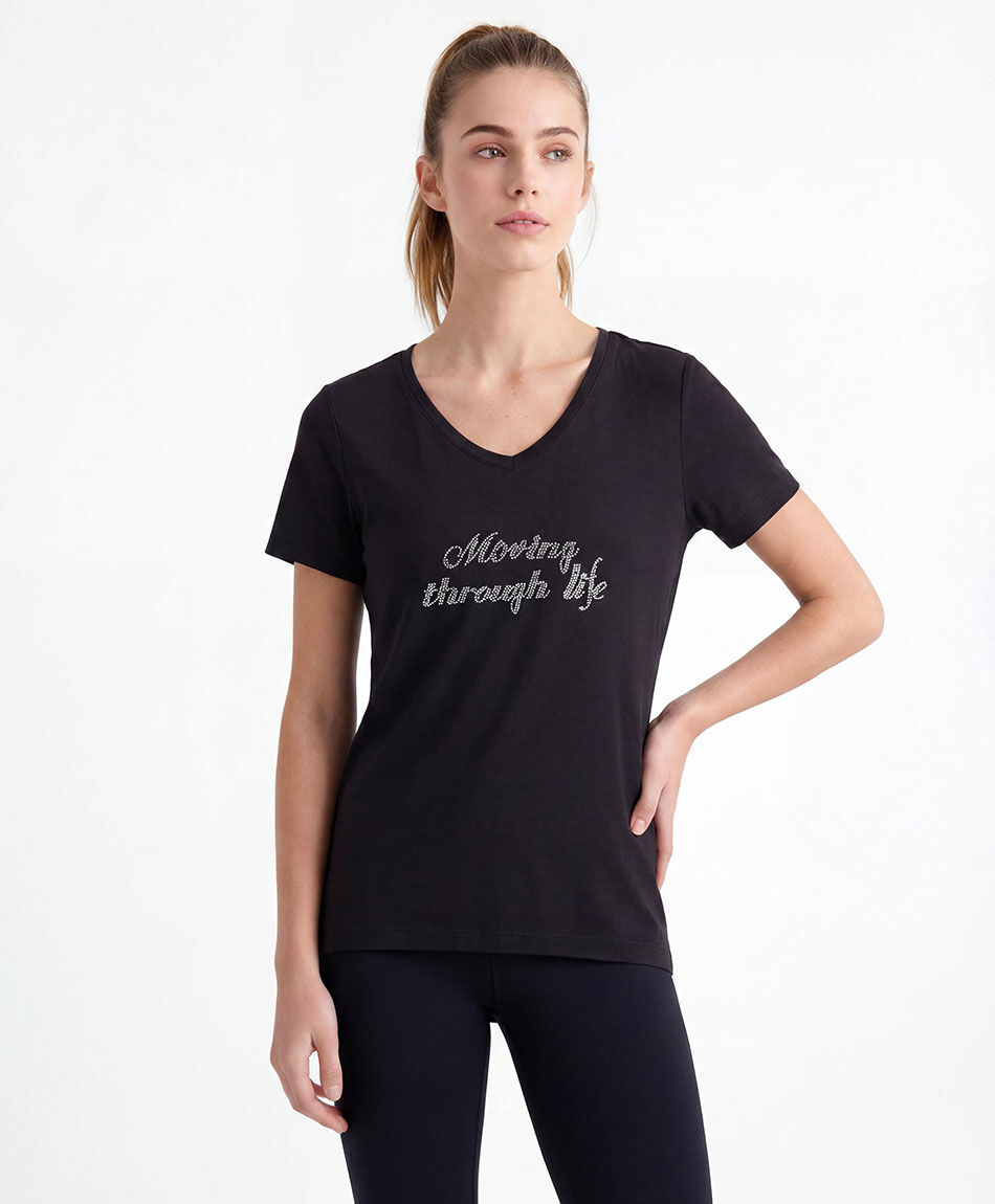 Polera deportiva mujer frase brillos
