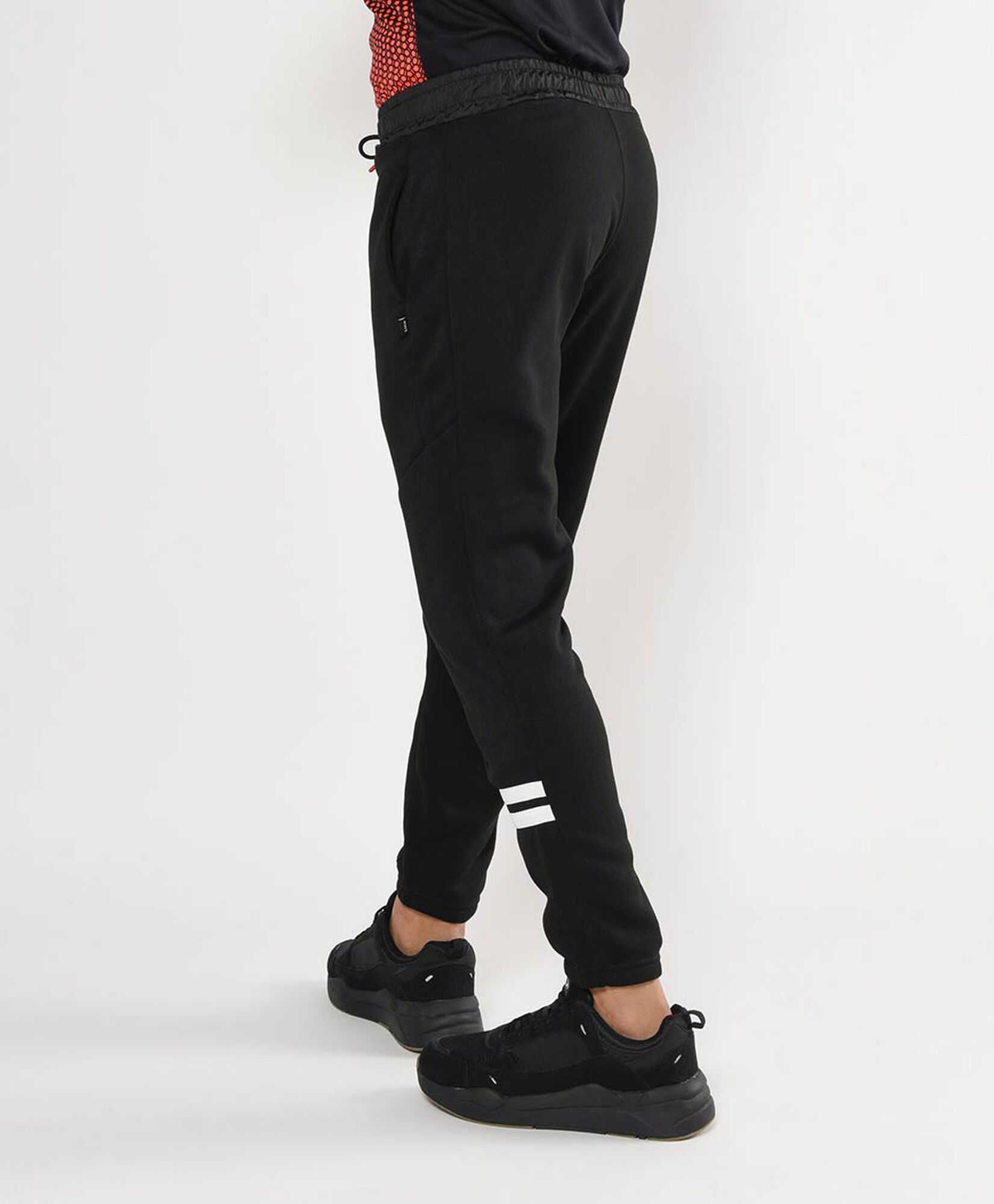 Pantalón de buzo hombre deportivo texto lateral Pantalón de buzo hombre deportivo texto lateral