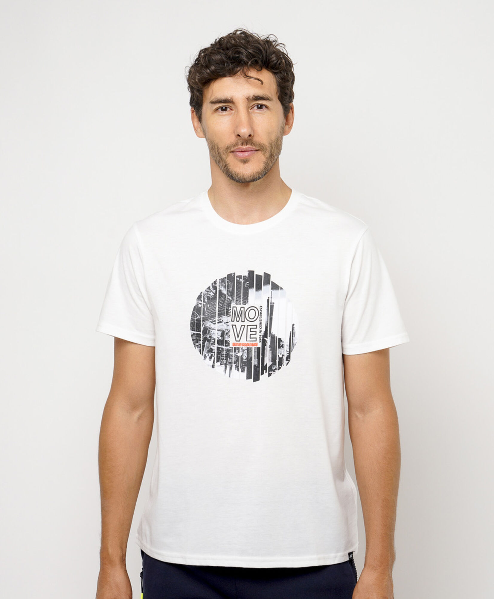 Polera deportiva hombre move Polera deportiva hombre move