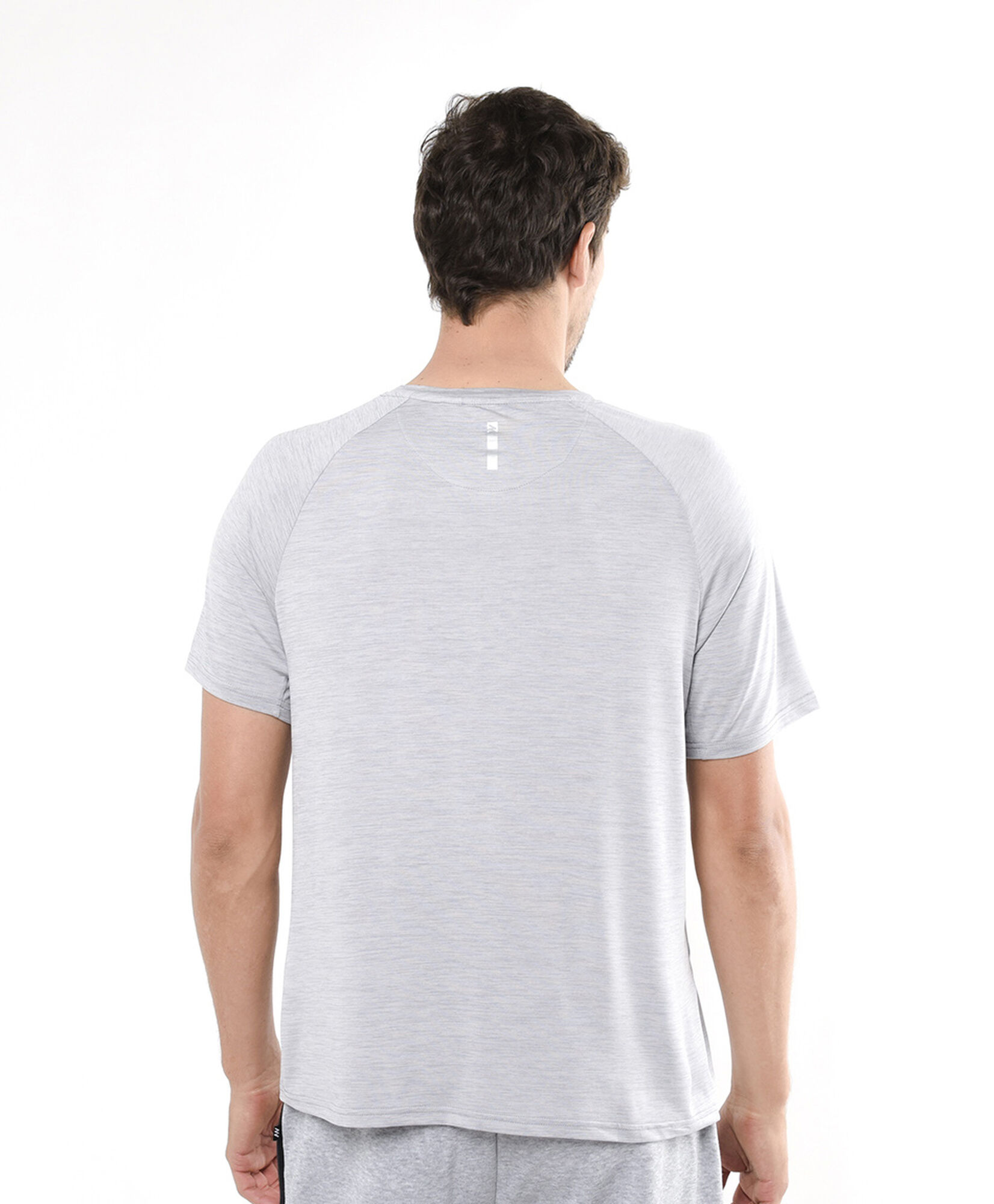 Polera deportiva hombre lisa gris Polera deportiva hombre lisa gris
