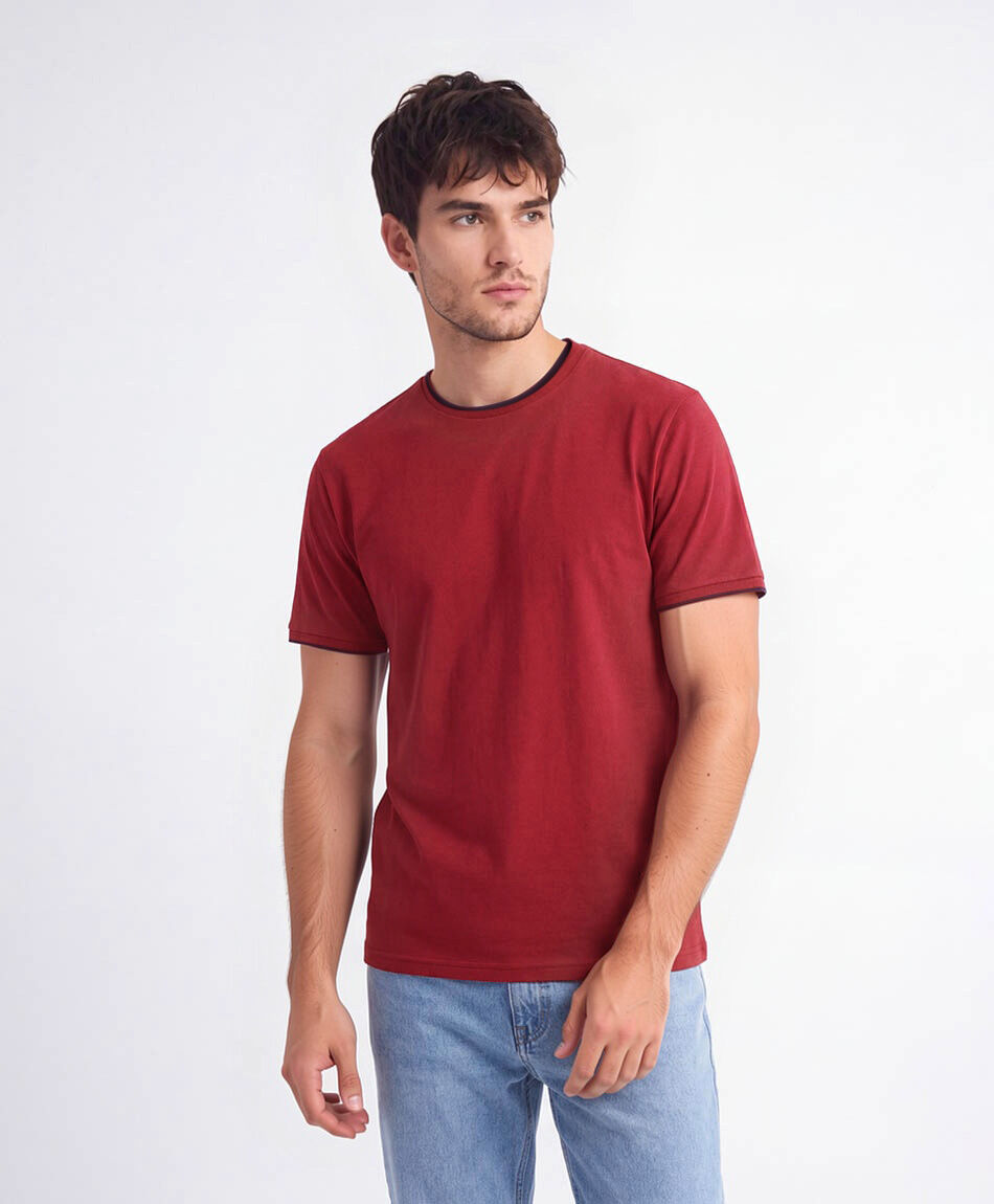 Polera hombre contraste