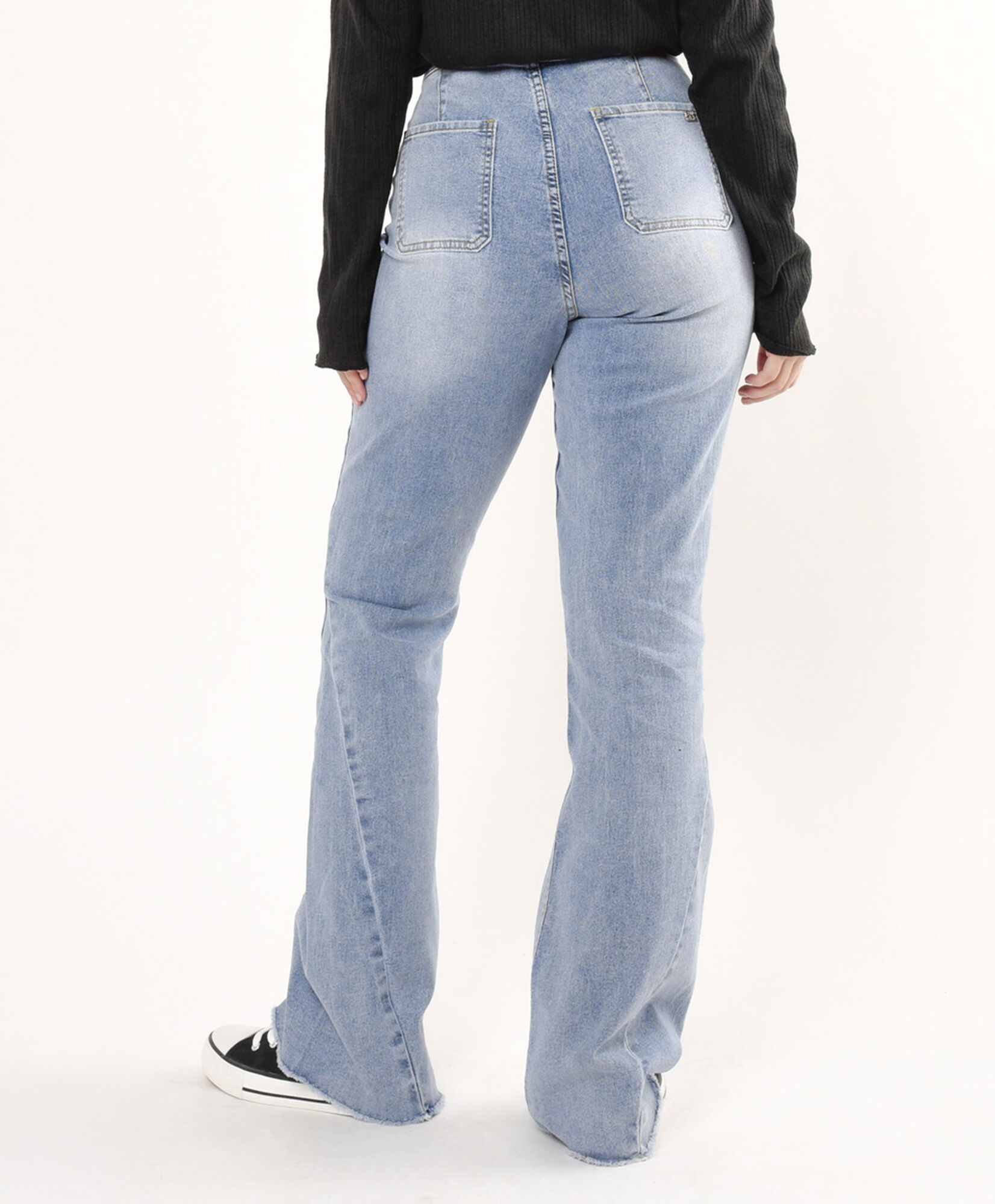 Jeans mujer costuras flare Jeans mujer costuras flare