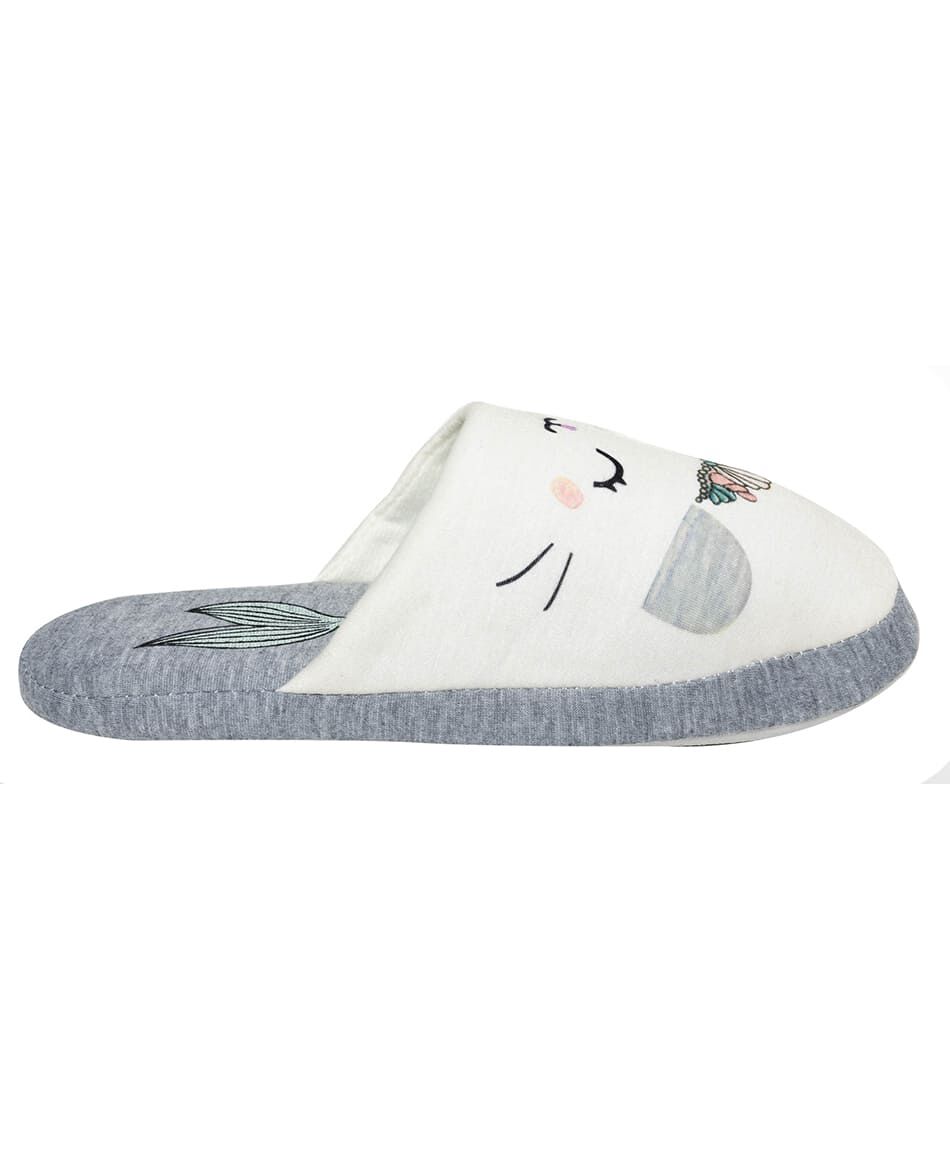 Pantufla bordada