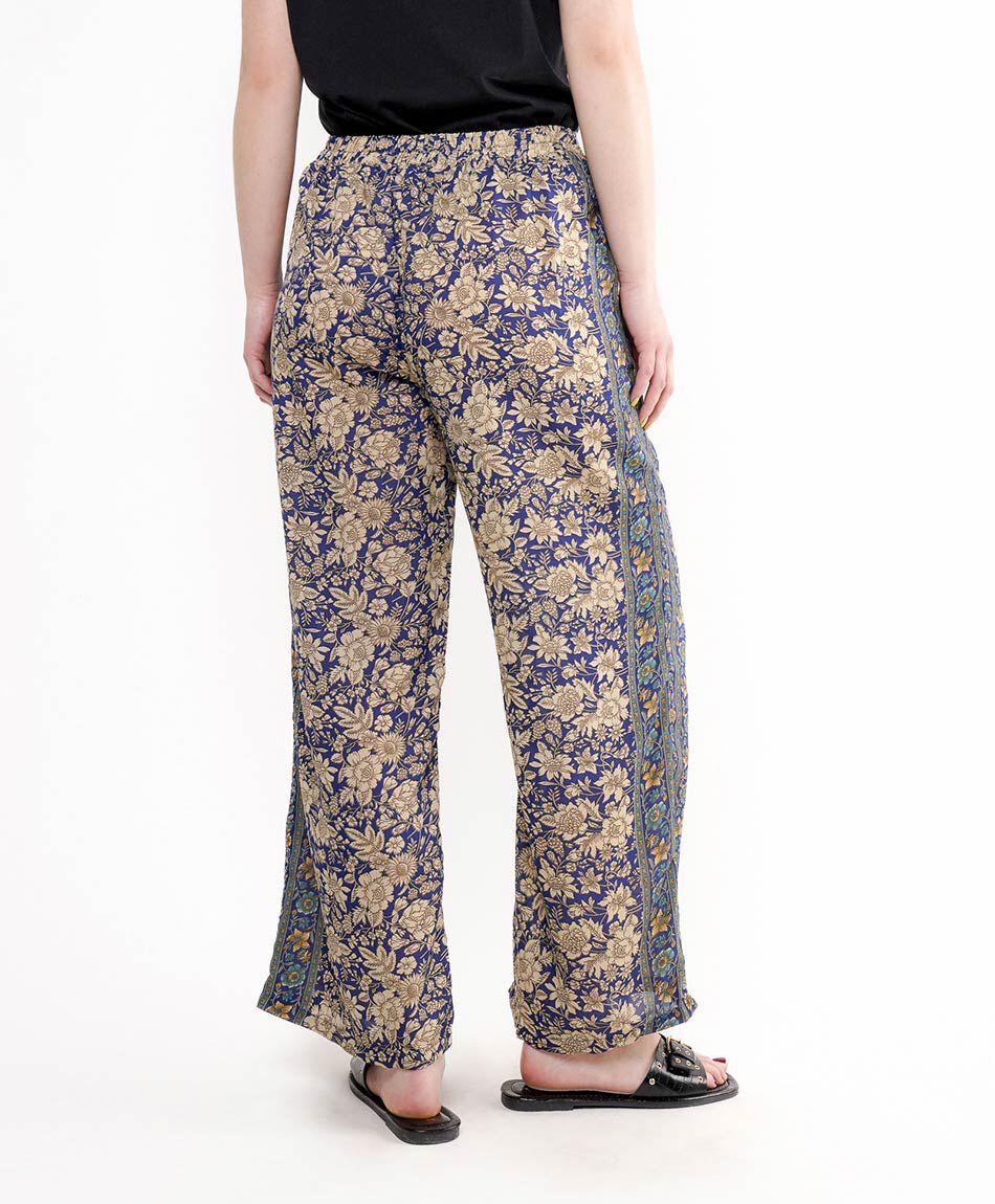 Pantal&oacute;n mujer contraste