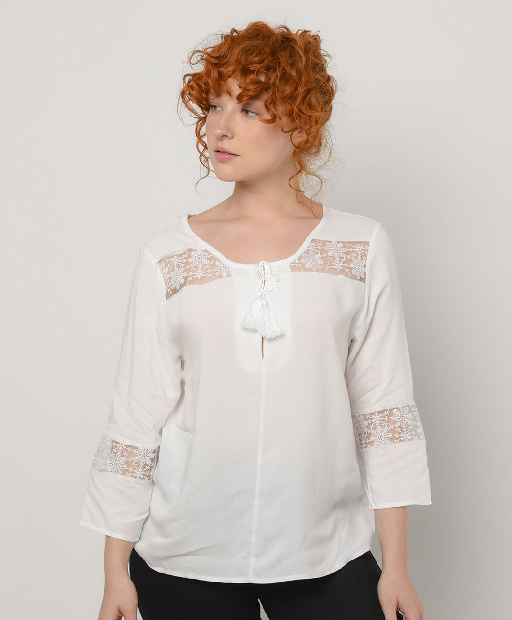 Blusa mujer detalles encajes Blusa mujer detalles encajes