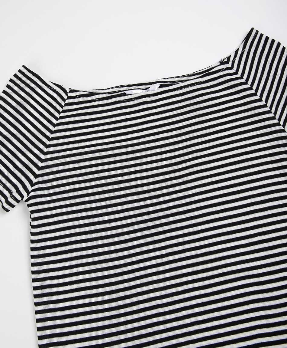 Polera mujer cuello ancho