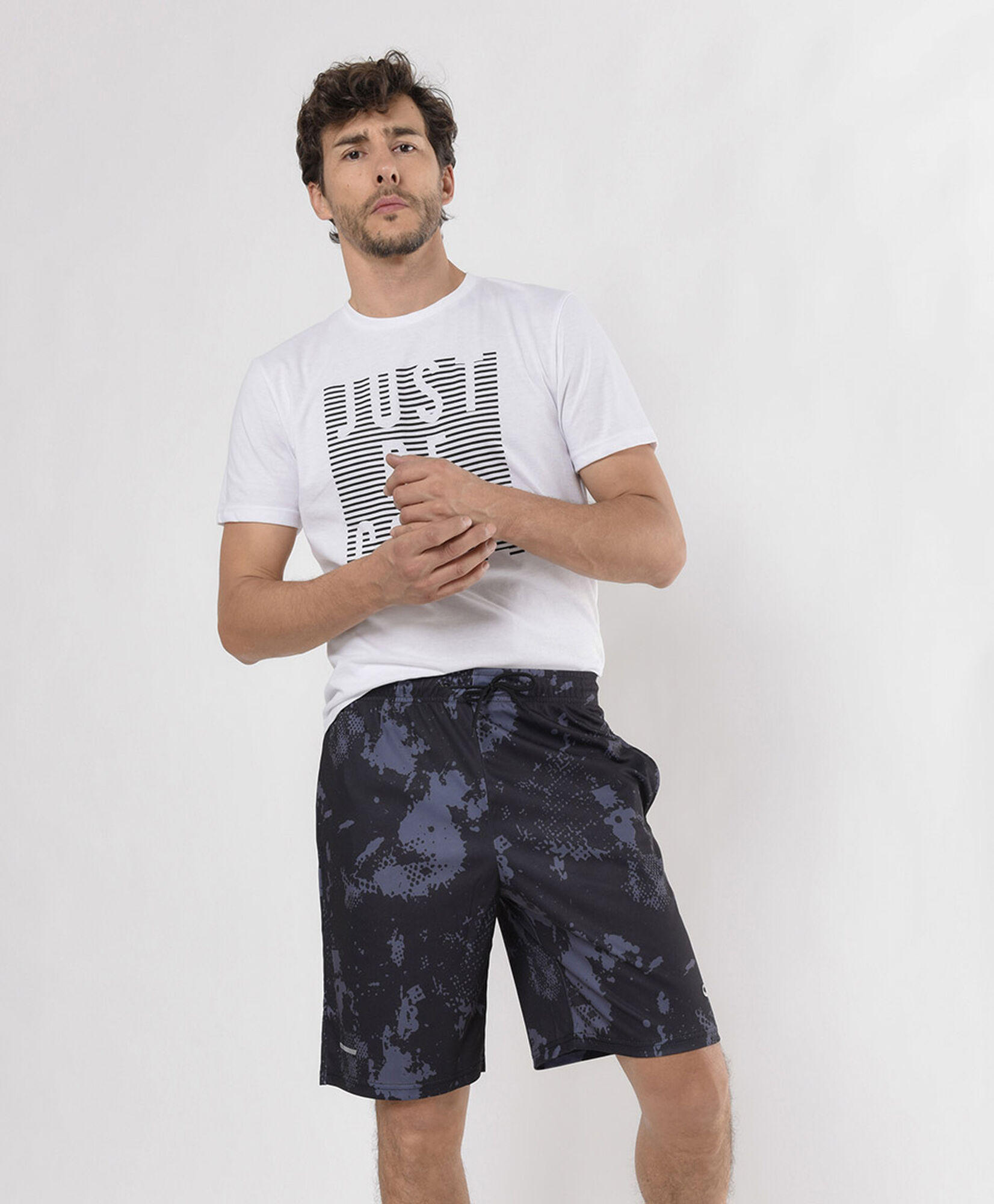 Short deportivo hombre manchas Short deportivo hombre manchas
