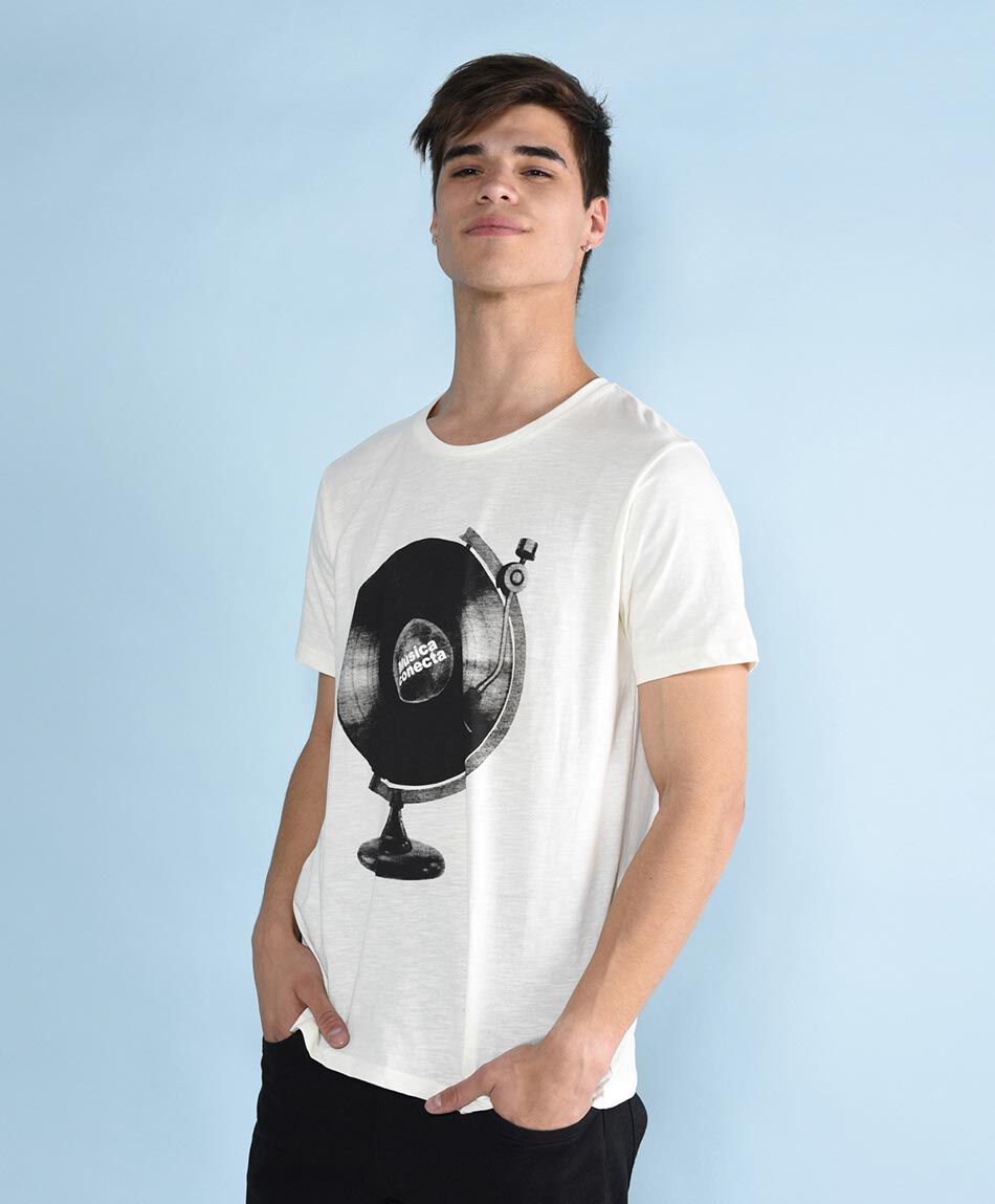 Polera manga corta cuello redondo