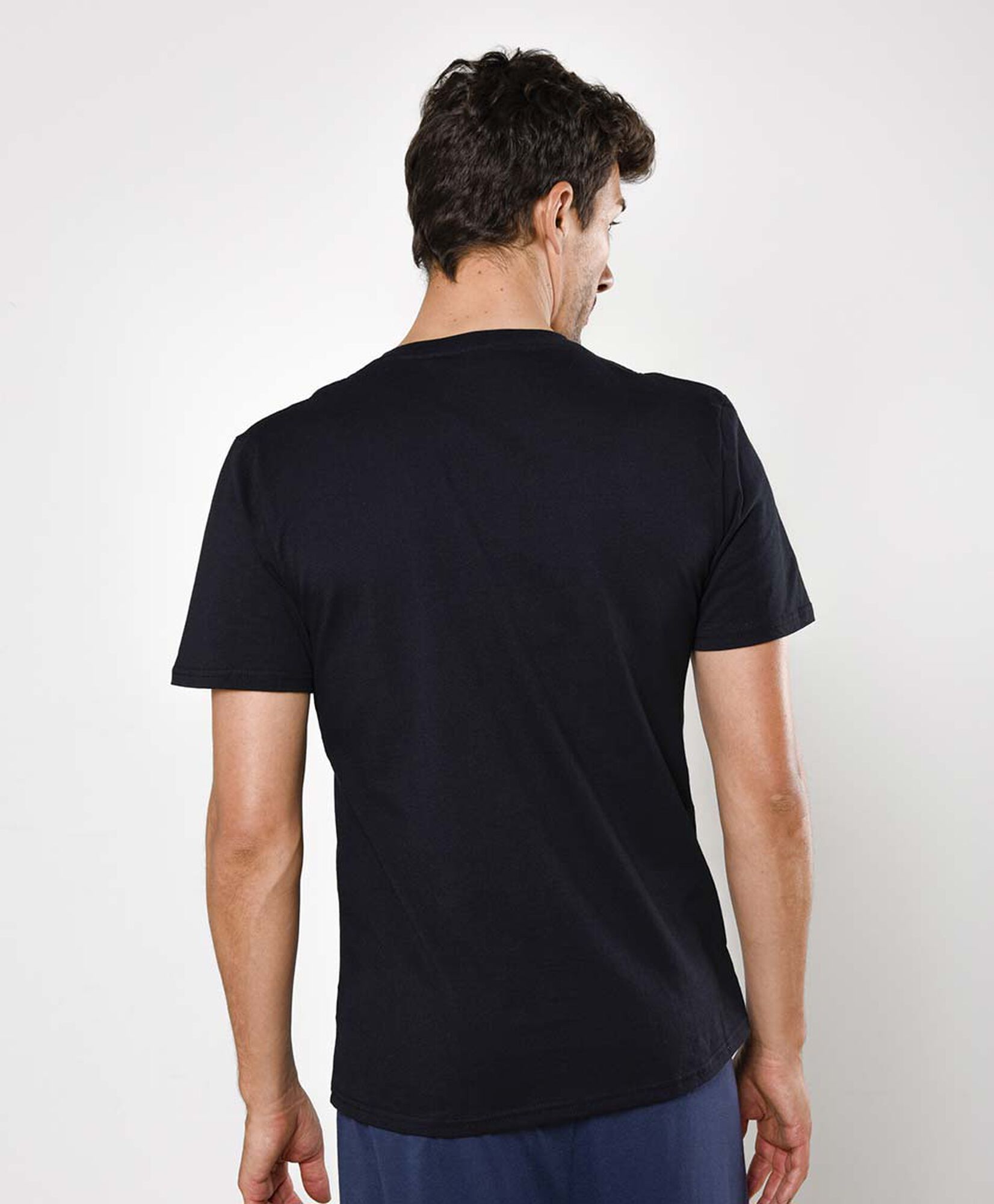 Camiseta manga corta cuello en v Camiseta manga corta cuello en v