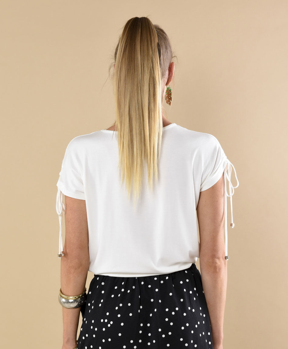 Polera manga corta cuello redondo