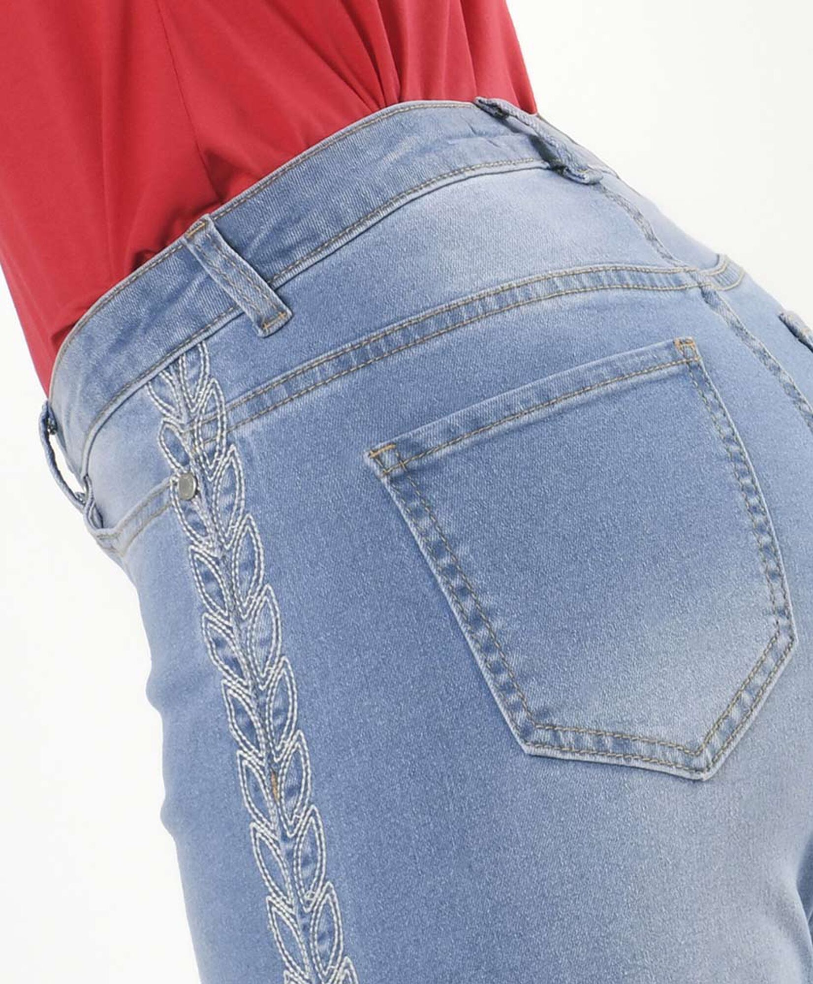 Jeans mujer hojas bordadas wide Jeans mujer hojas bordadas wide